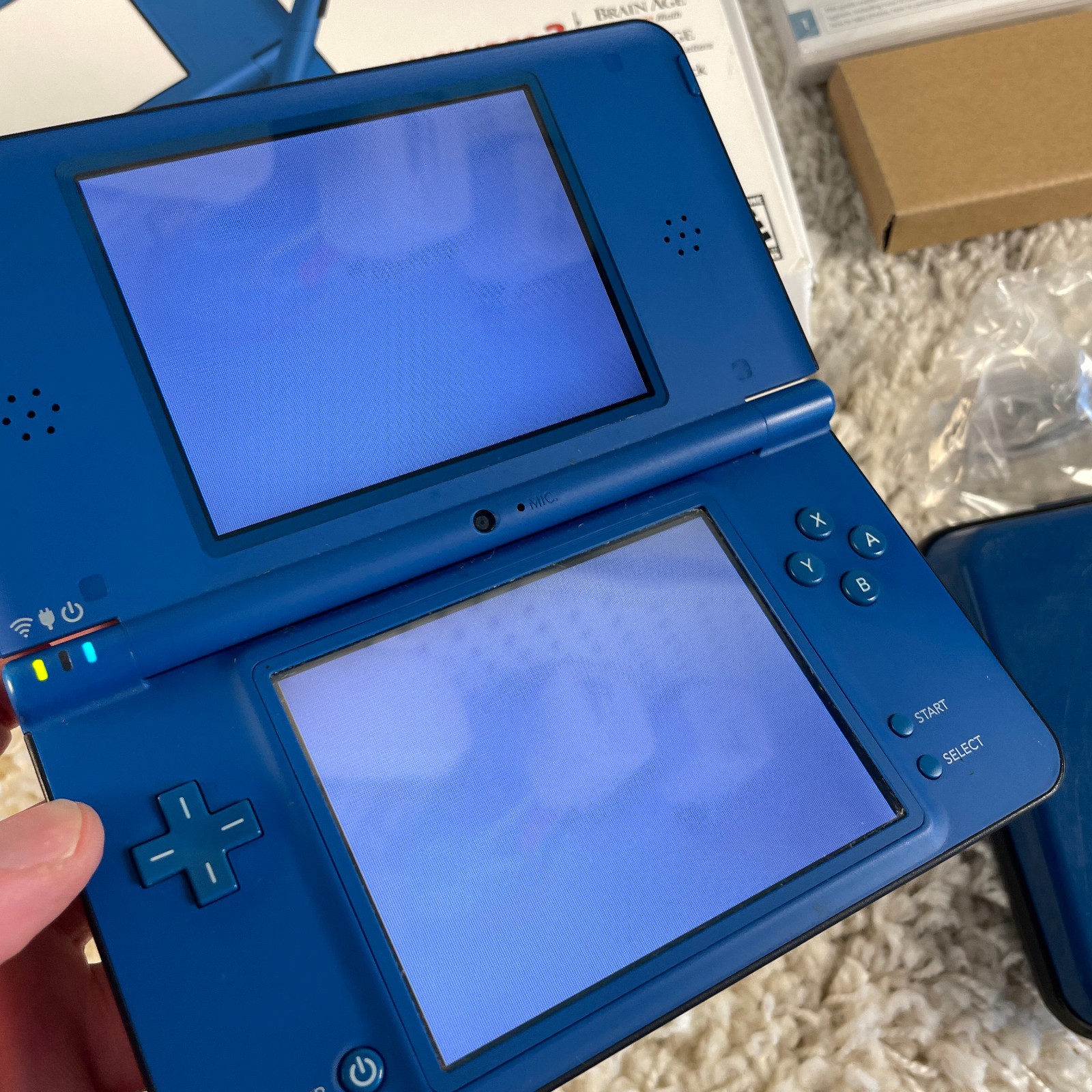 Nintendo DSi XL Midnight Blue Handheld Console System UTL-001 Complete in Box