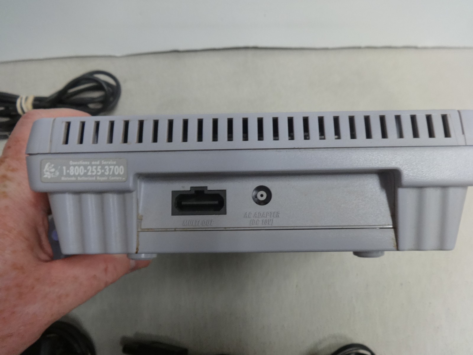 Super Nintendo Entertainment System SNES Jr. Console SNS 101 Tested & Works Auth