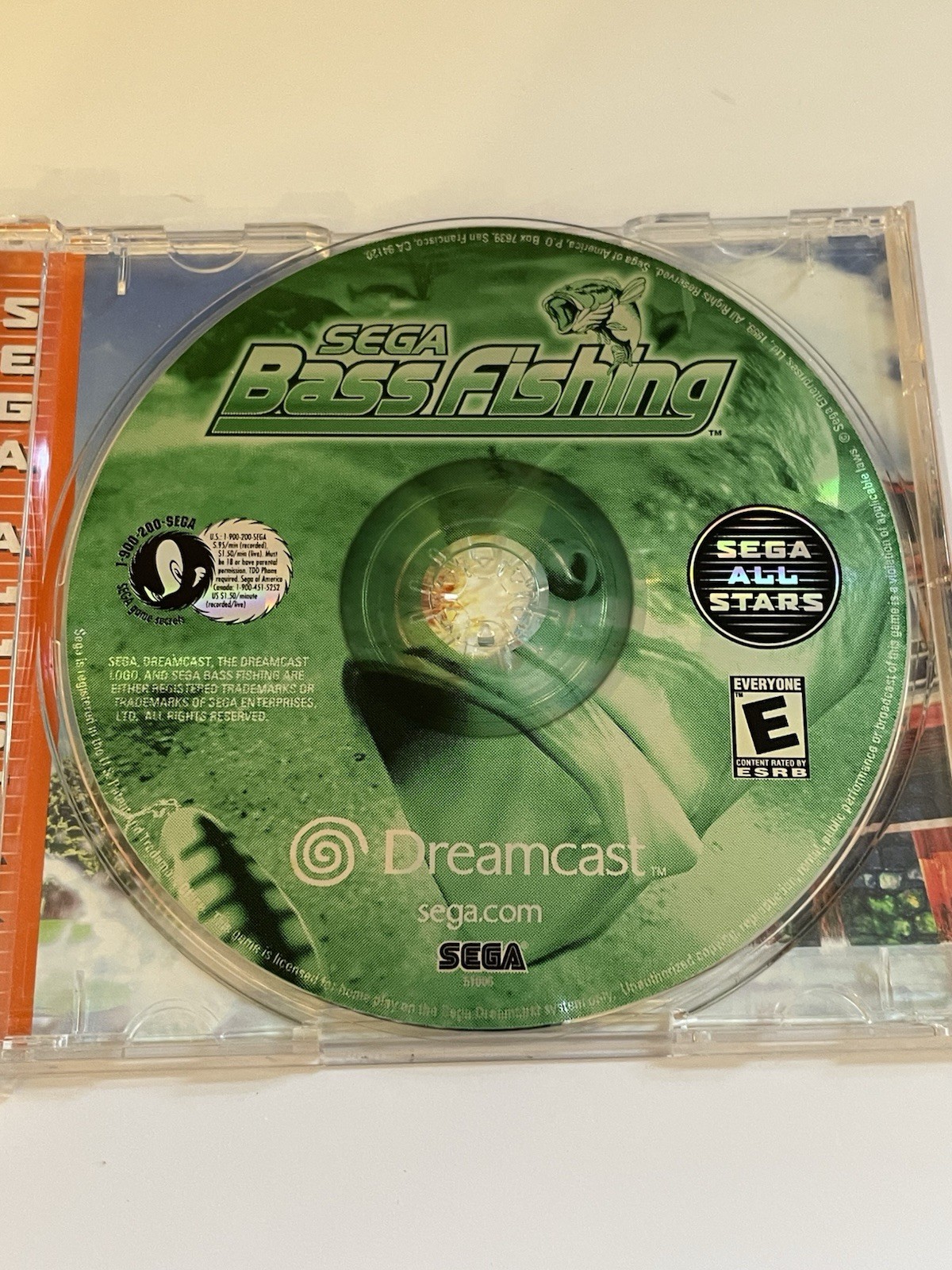 SEGA Dreamcast MEGA BUNDLE-Console, controllers, Fishing Rod, memory cards+games