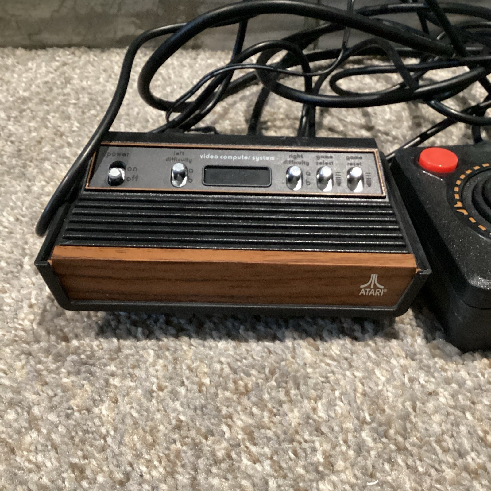 Atari Flashback Plug & Play Videogame Console Two Controllers AR3060