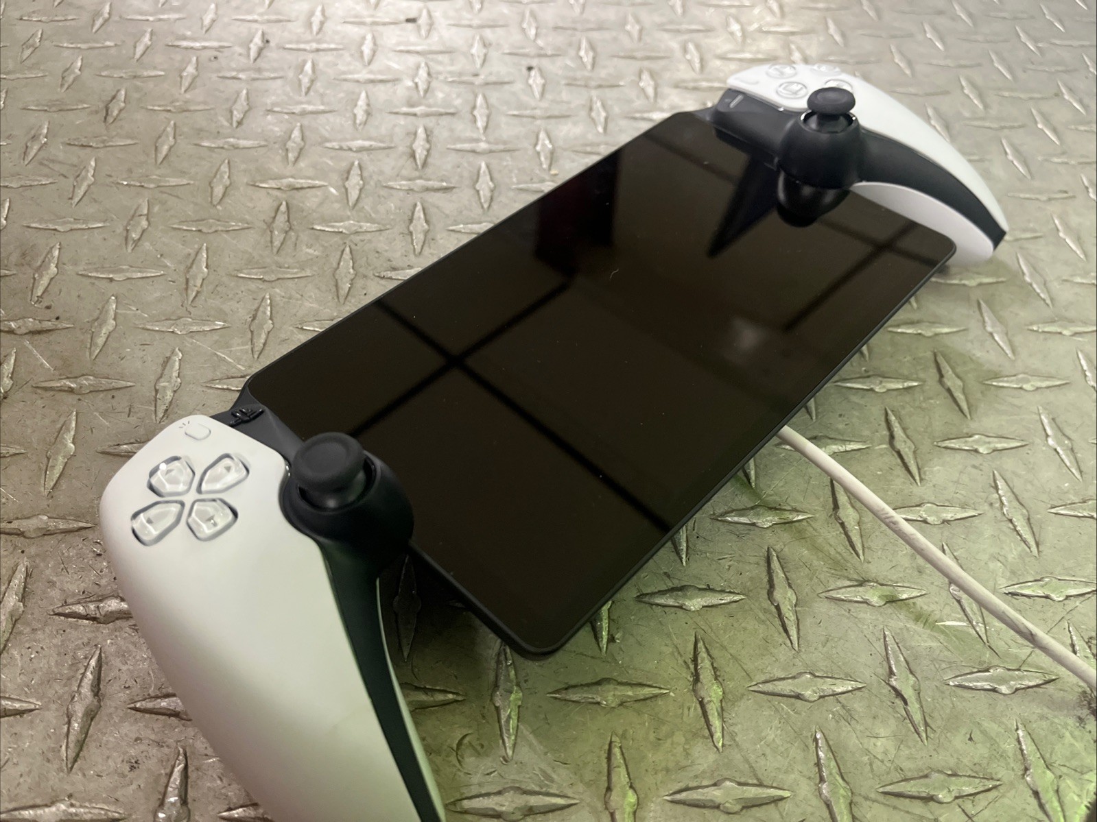 Sony PlayStation Portal White CFI-Y1001 Handheld ONLY