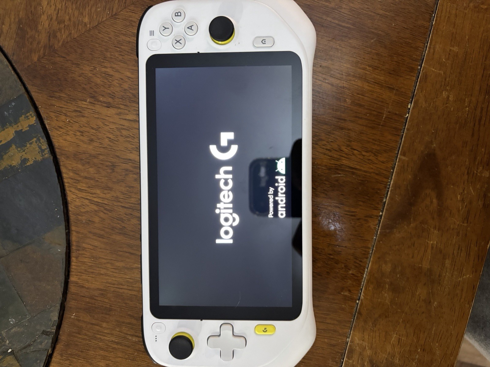 Logitech G CLOUD 64GB Handheld Console – White