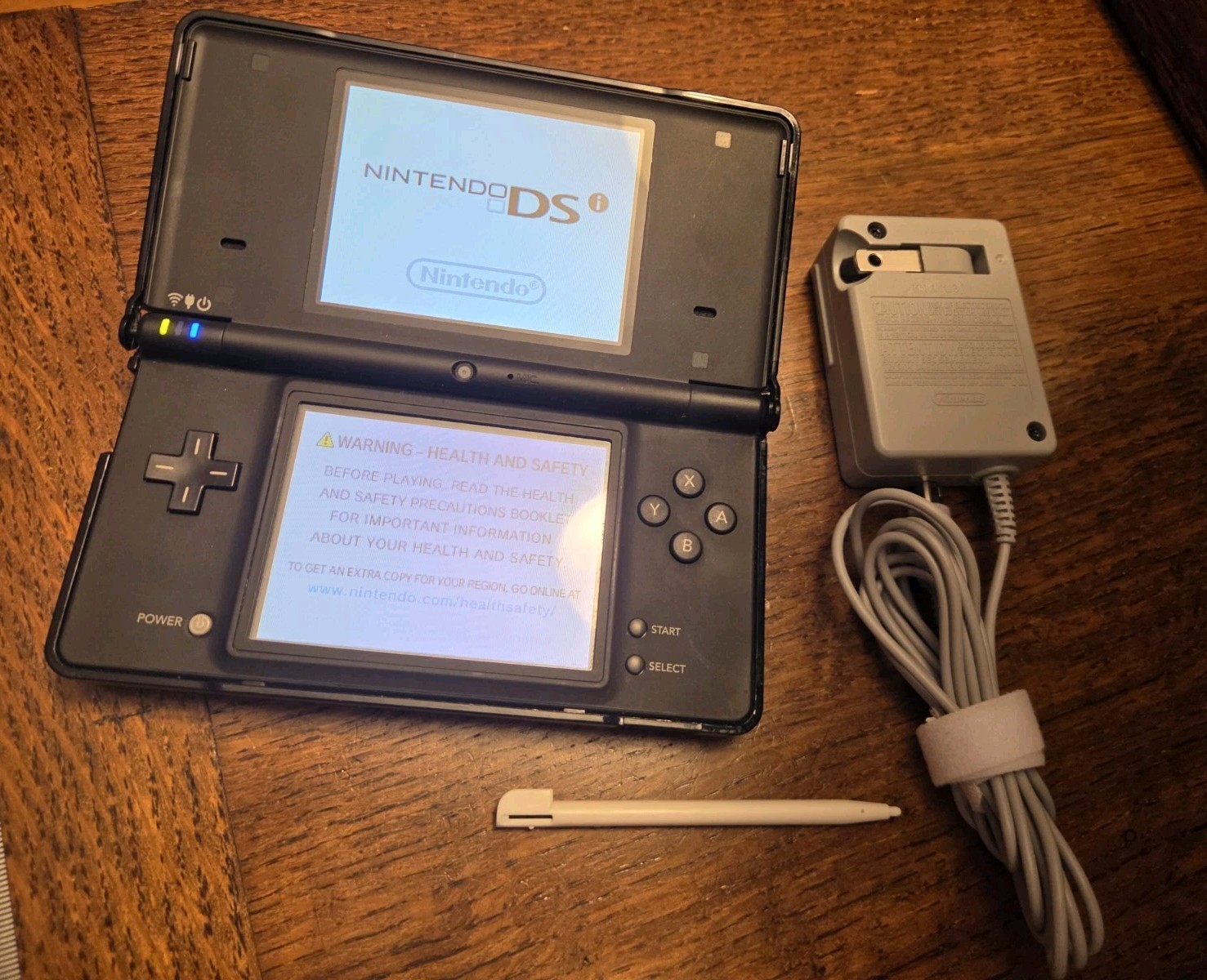 Nintendo DSi Black W/Gold Protective Case Handheld 2 Stylis Charger & Emma Game