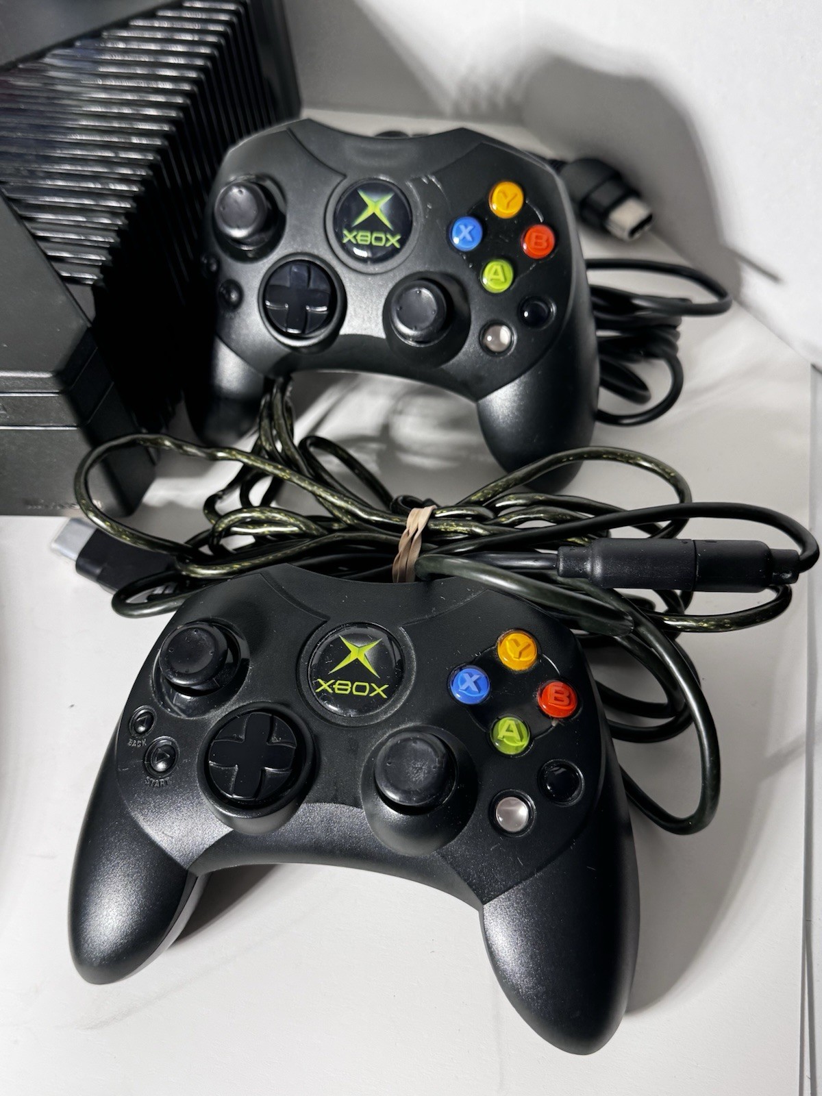 Microsoft Xbox Original Console 2 Controllers, Joystick, Wires & Games – Tested