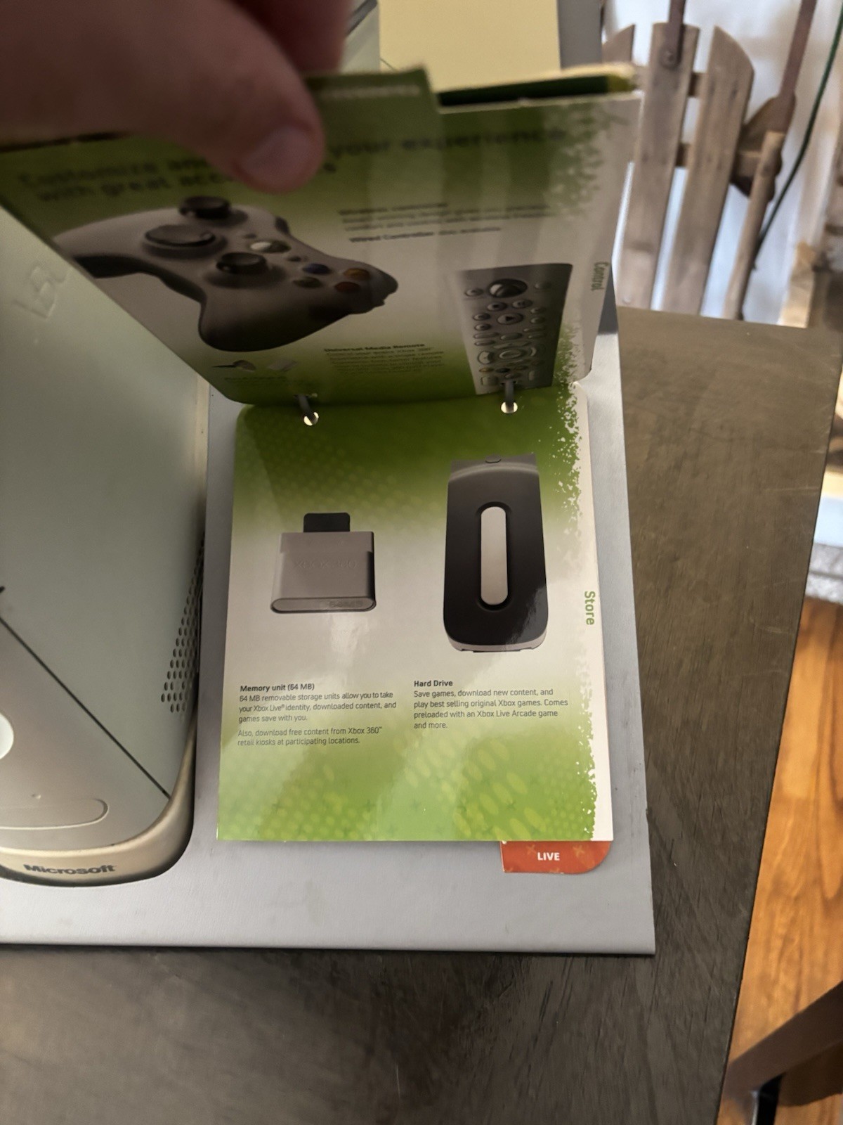 Microsoft Xbox 360 Console Glorifier Display Unit Kiosk Extremely Rare