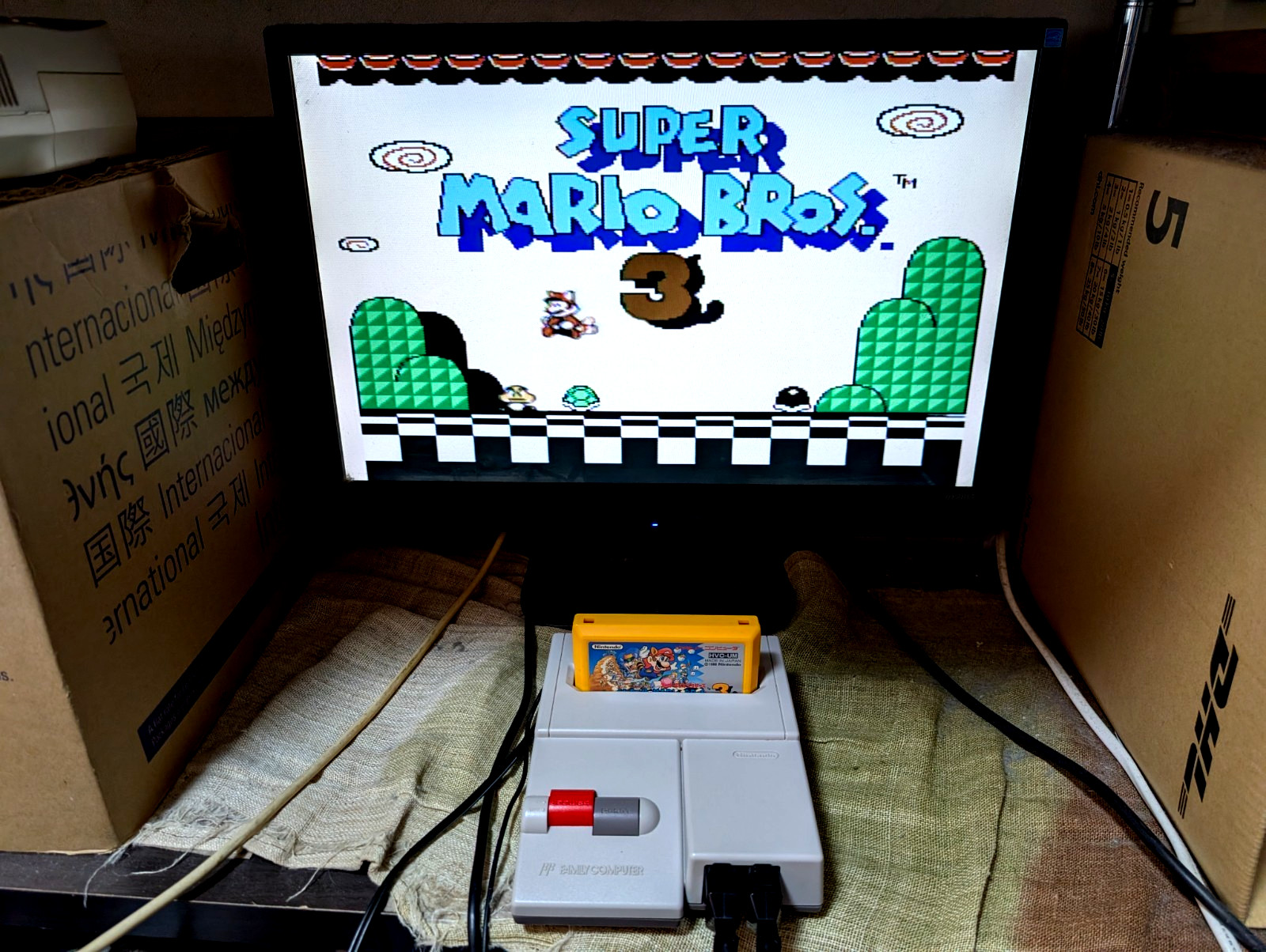 New Famicom Console AV NES HVC-101 Super mario bros 3 Japan Box Manual