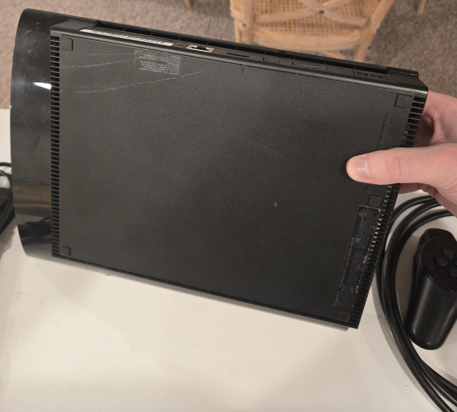 Sony PlayStation 3 250GB Console – Black w/ Controller & Cords