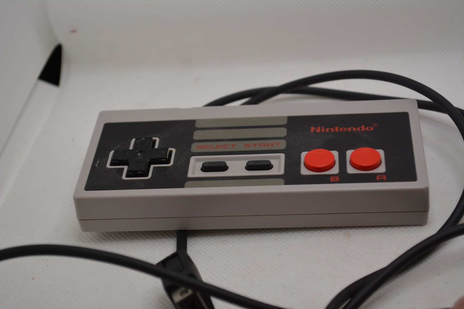 Nintendo NES Classic Edition Mini CLV-001 Bundle with (2) OEM Controllers