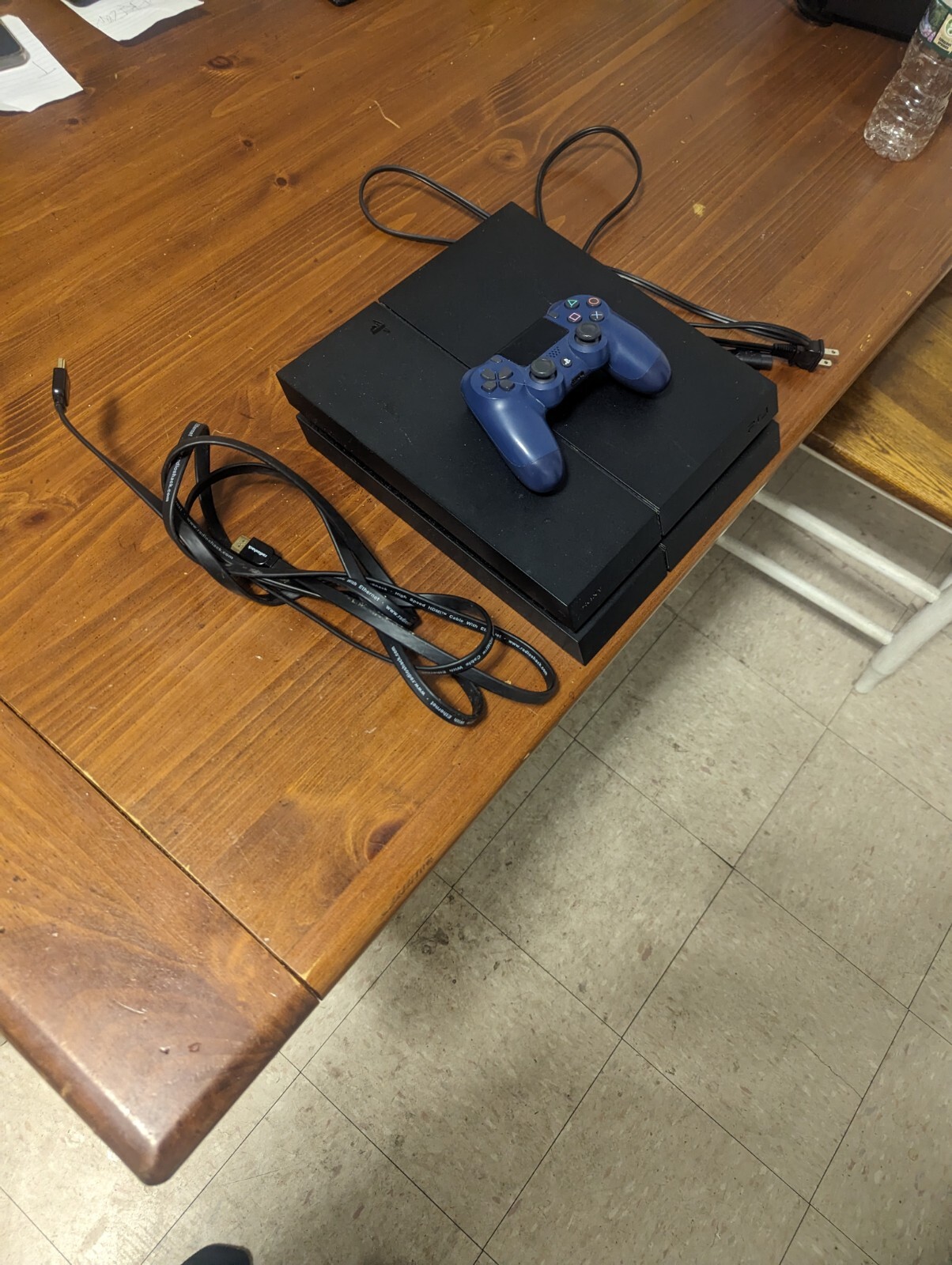 BLACK PS4 500GB W/ Dark Blue Controller + POWER &. HDMI CABLES