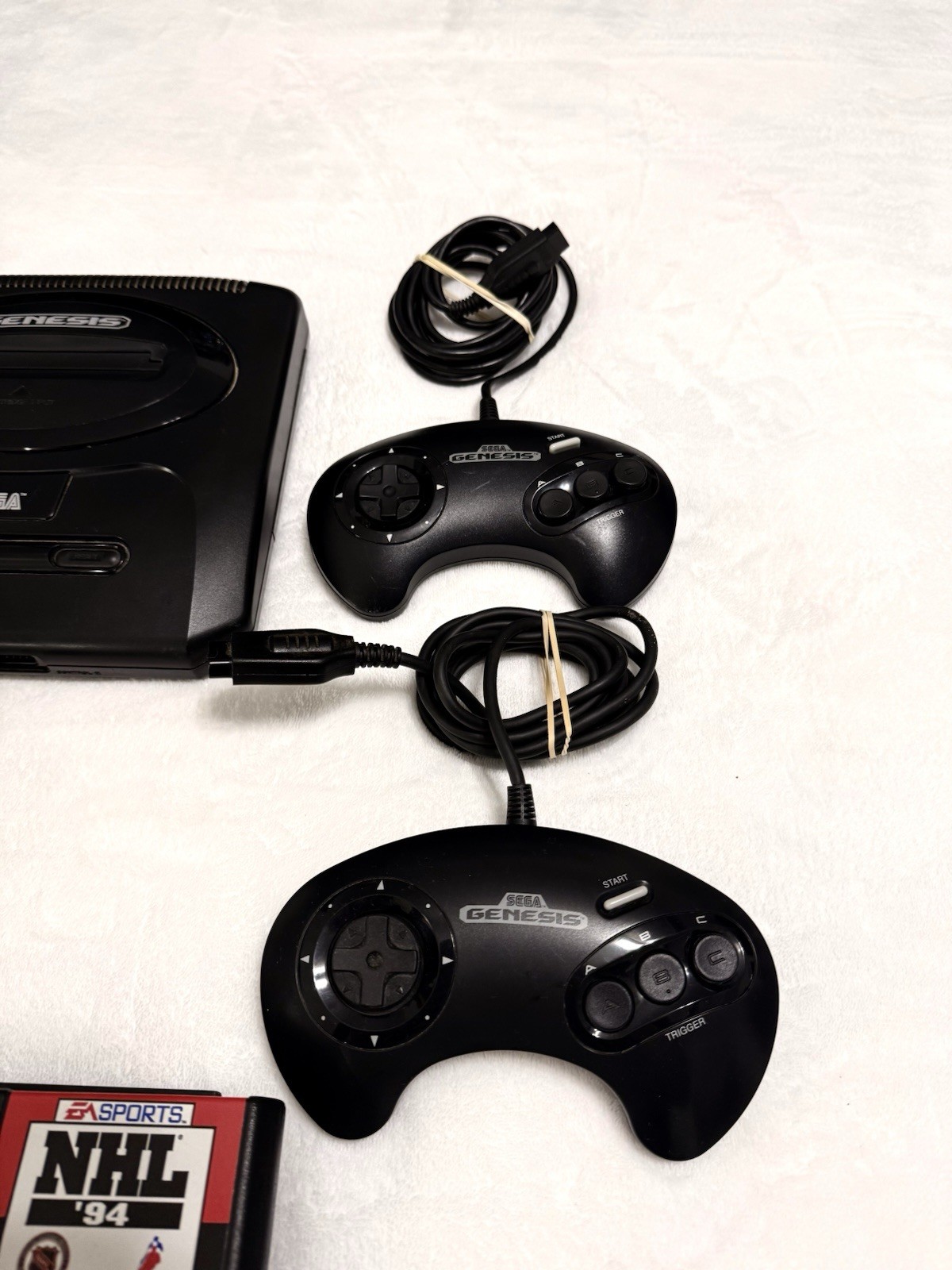 Sega Genesis Model 2 Console Bundle w/ 2 Controllers + Games Tested Working
