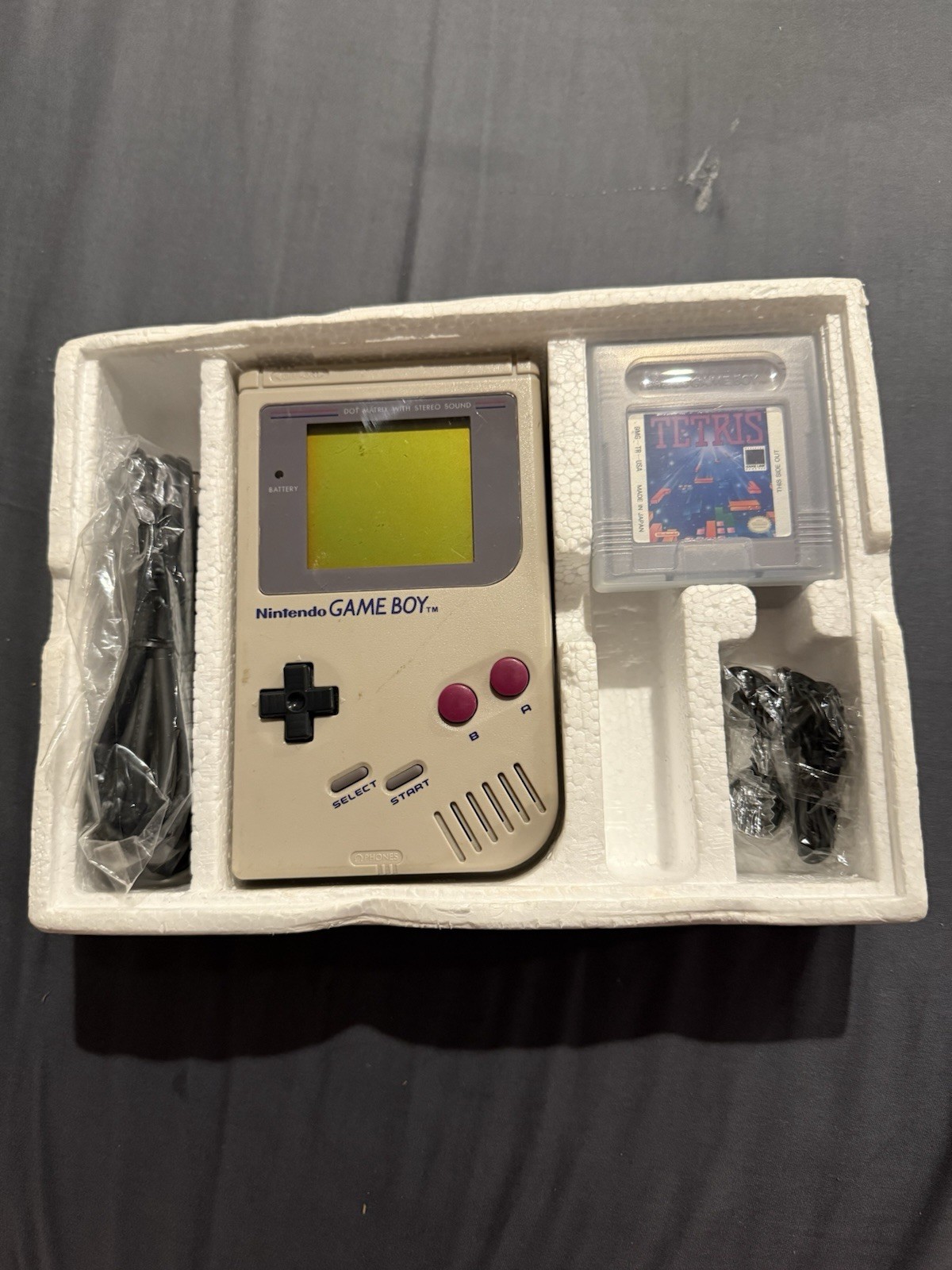 Nintendo DMG-01 Original Gameboy CIB With Tetris Tested Working Great Condition