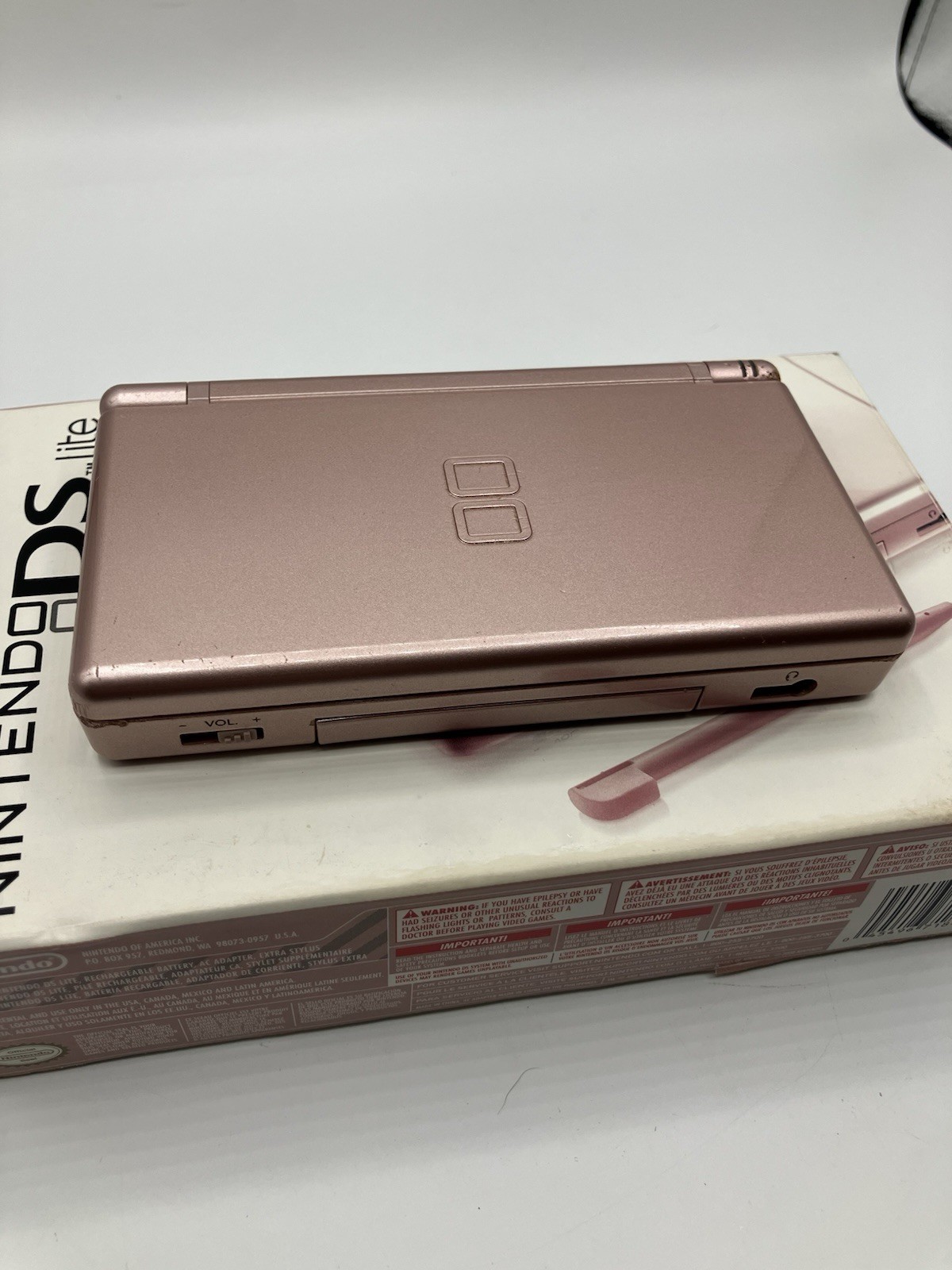 Nintendo DS Lite Metallic Rose w/ Box – FOR PARTS