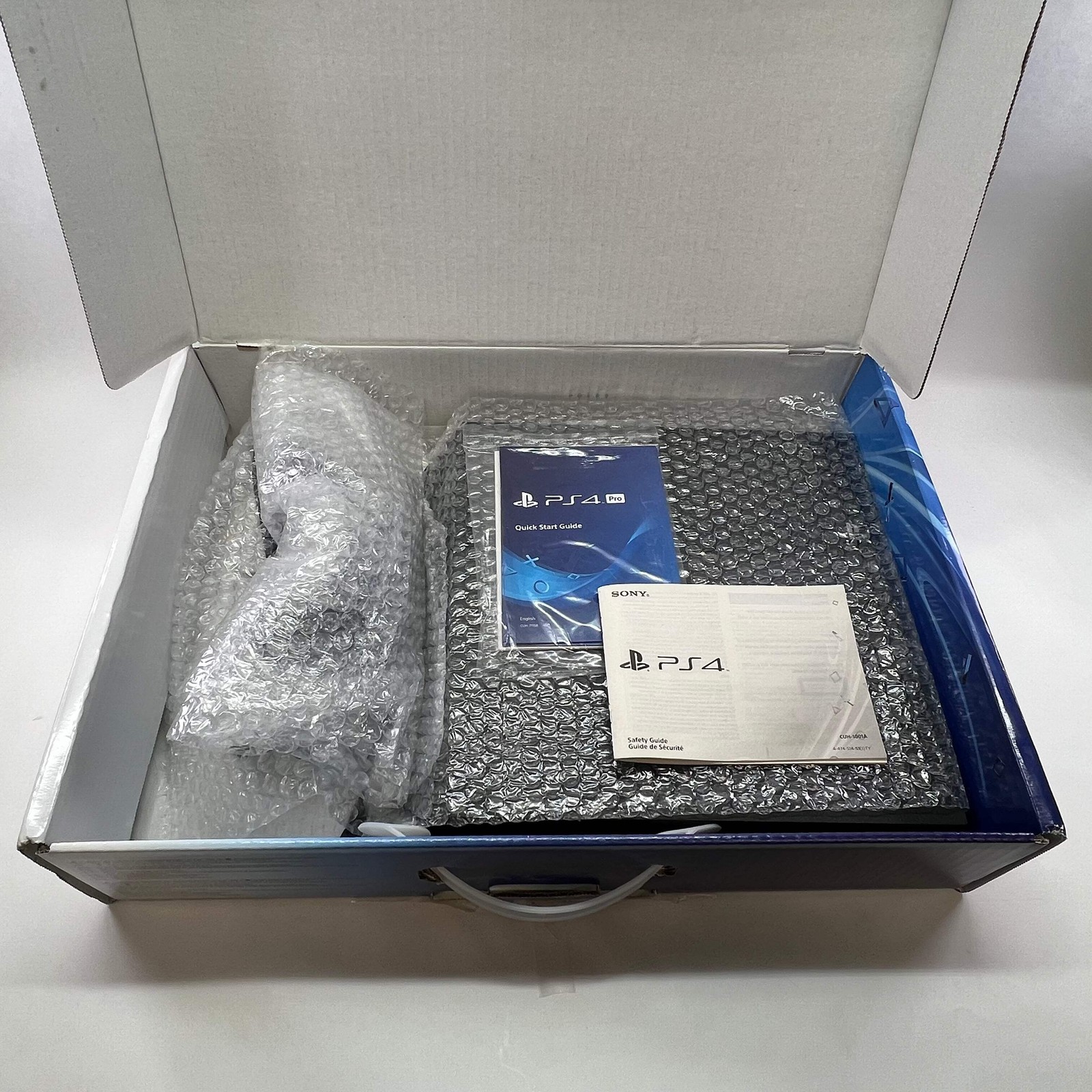Sony PlayStation 4 PS4 500GB MB071766331 + HDMI Cable + Power Cable + Genuine Co