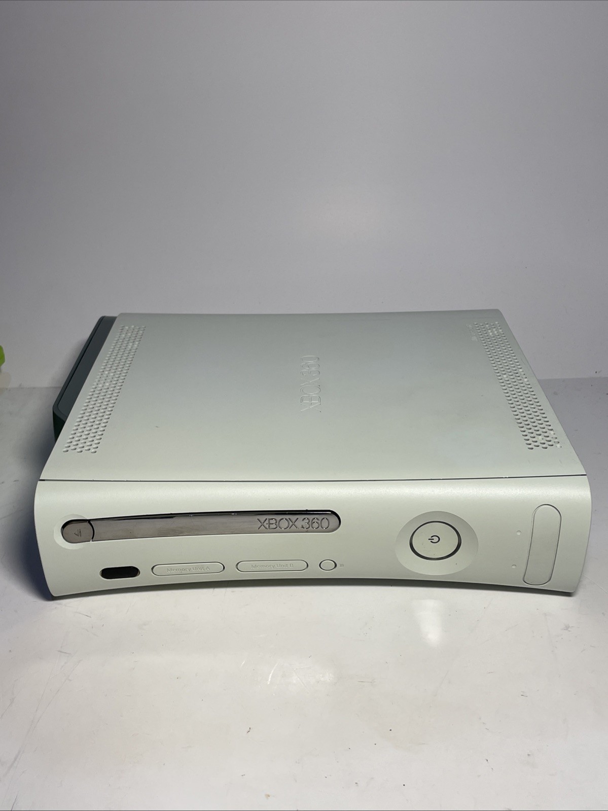 Microsoft Xbox 360 Pro 60GB White Console w/ Controller Bundle Tested