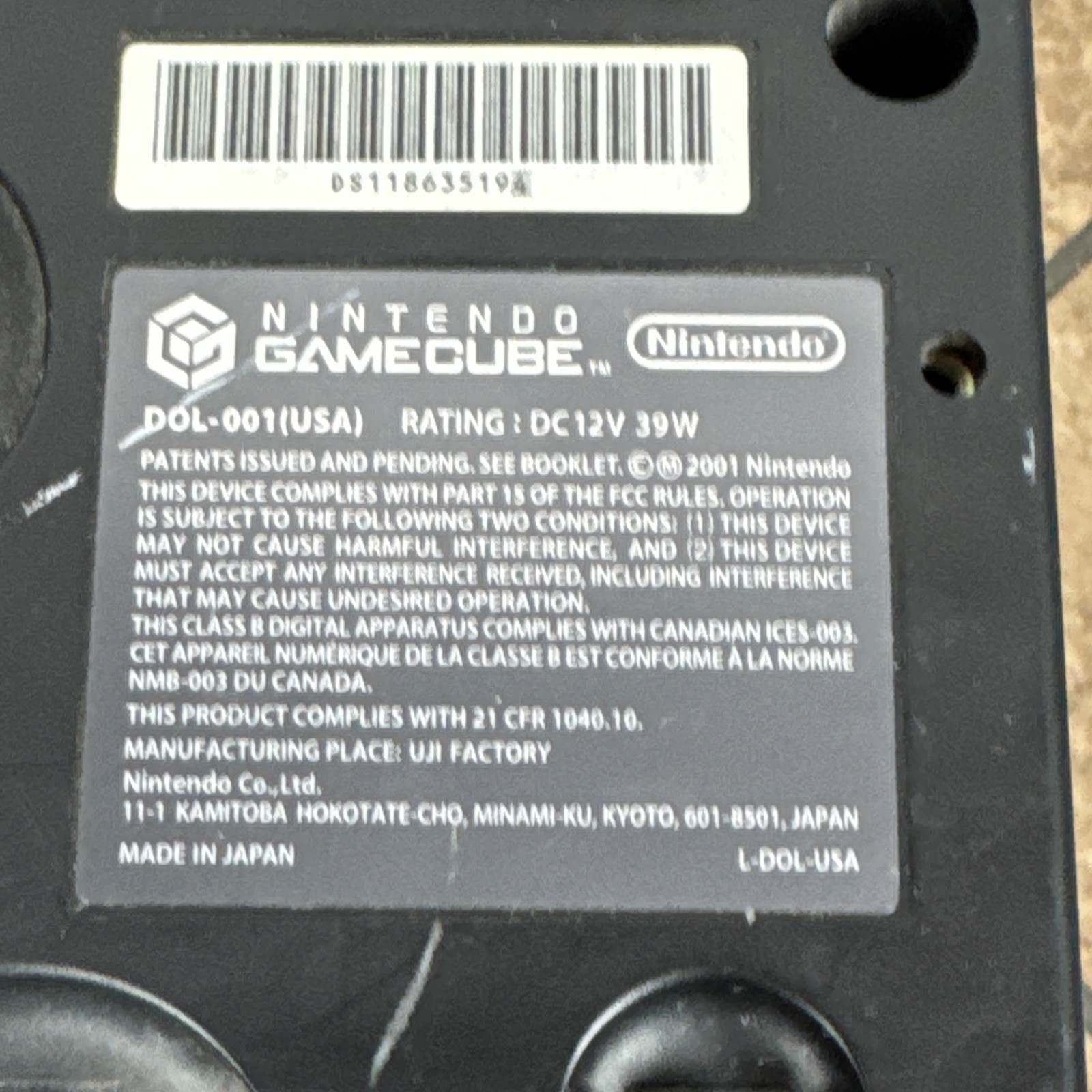 Nintendo Gamecube 4 OEM Controllers, 2 Games, 2 Memory Cards , & 2 Microphone