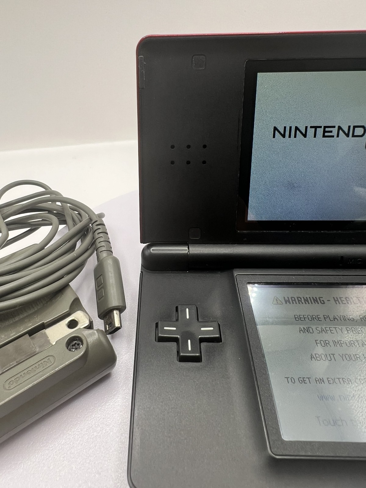 Nintendo DS Lite Console W/Charger USG-001 Crimson Red/Black