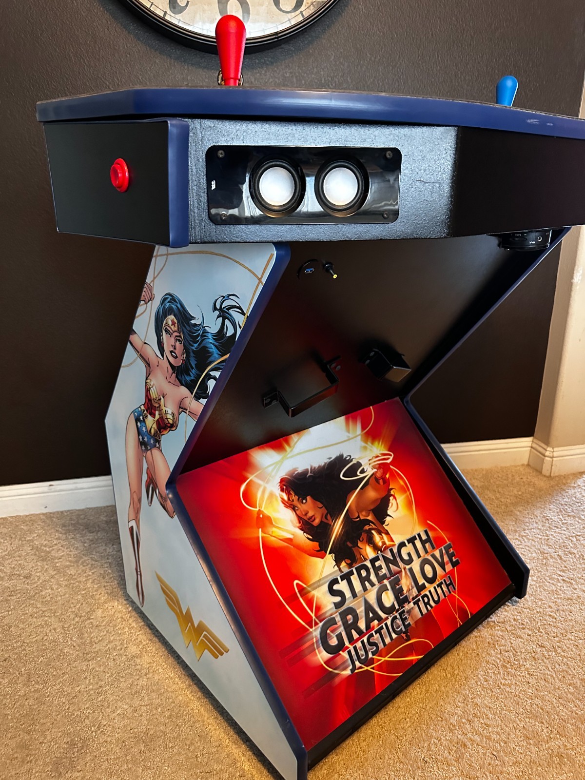 Arcade PEDESTAL Gaming System 2 Player HDTV HDMI MAME ™