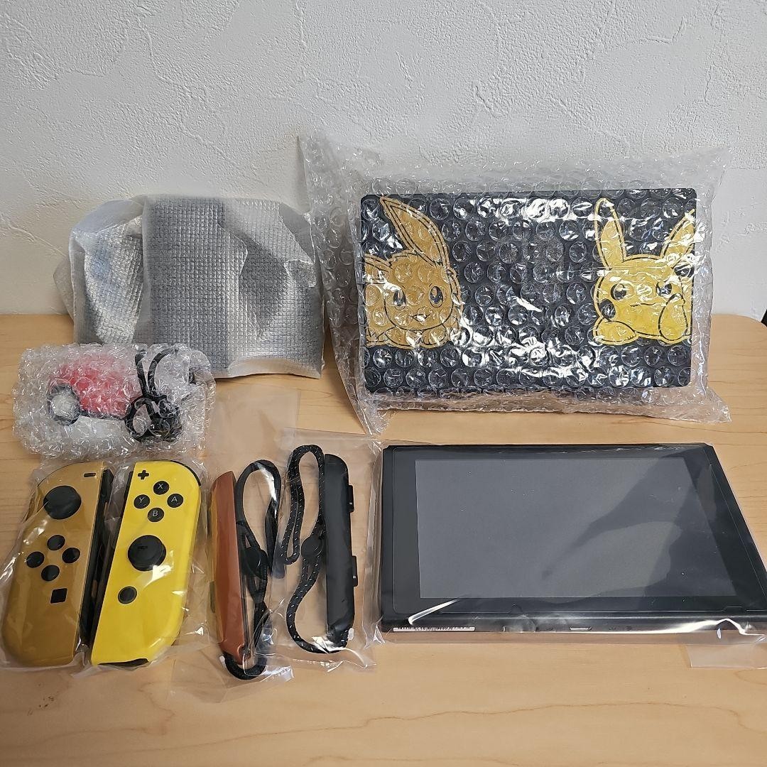 Nintendo Switch Pokemon Let’s Go Eevee Edition Console Ball Plus Pikachu Box