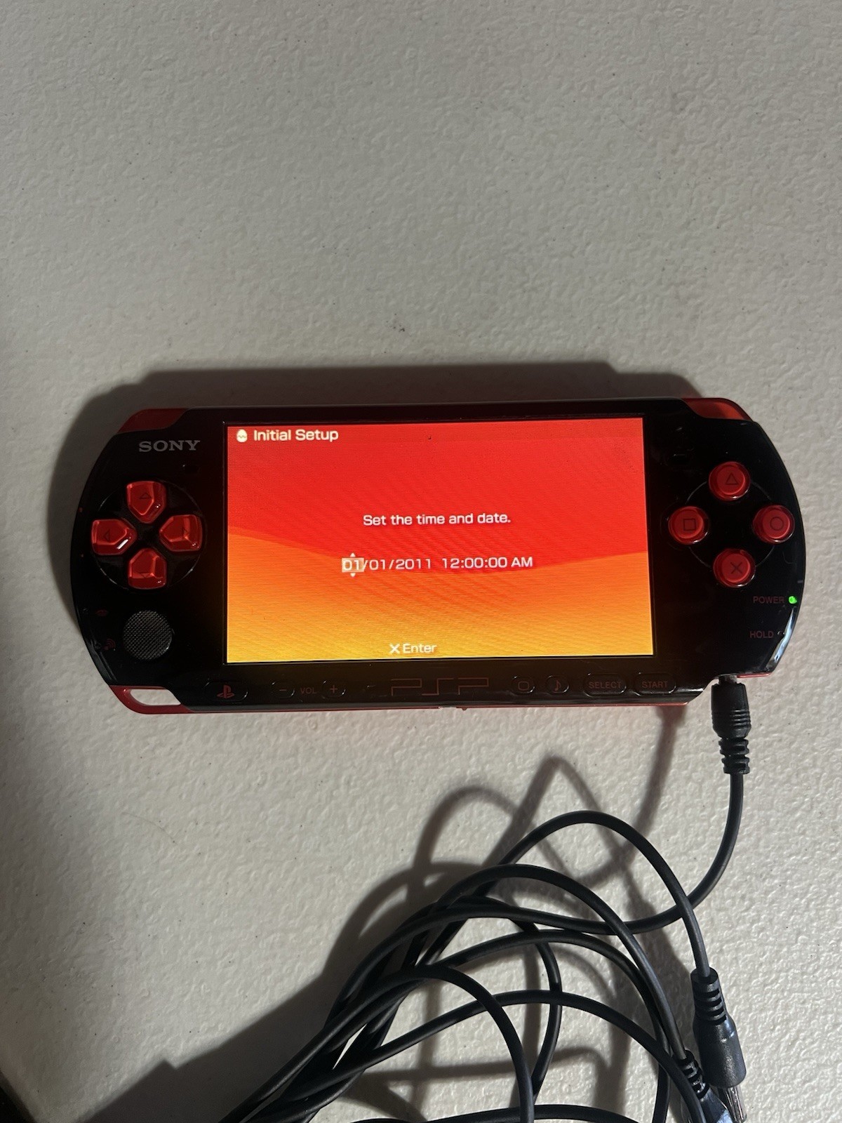 Sony PSP 3000 Console Red Black No Battery No Charger with Memory Card 1GB