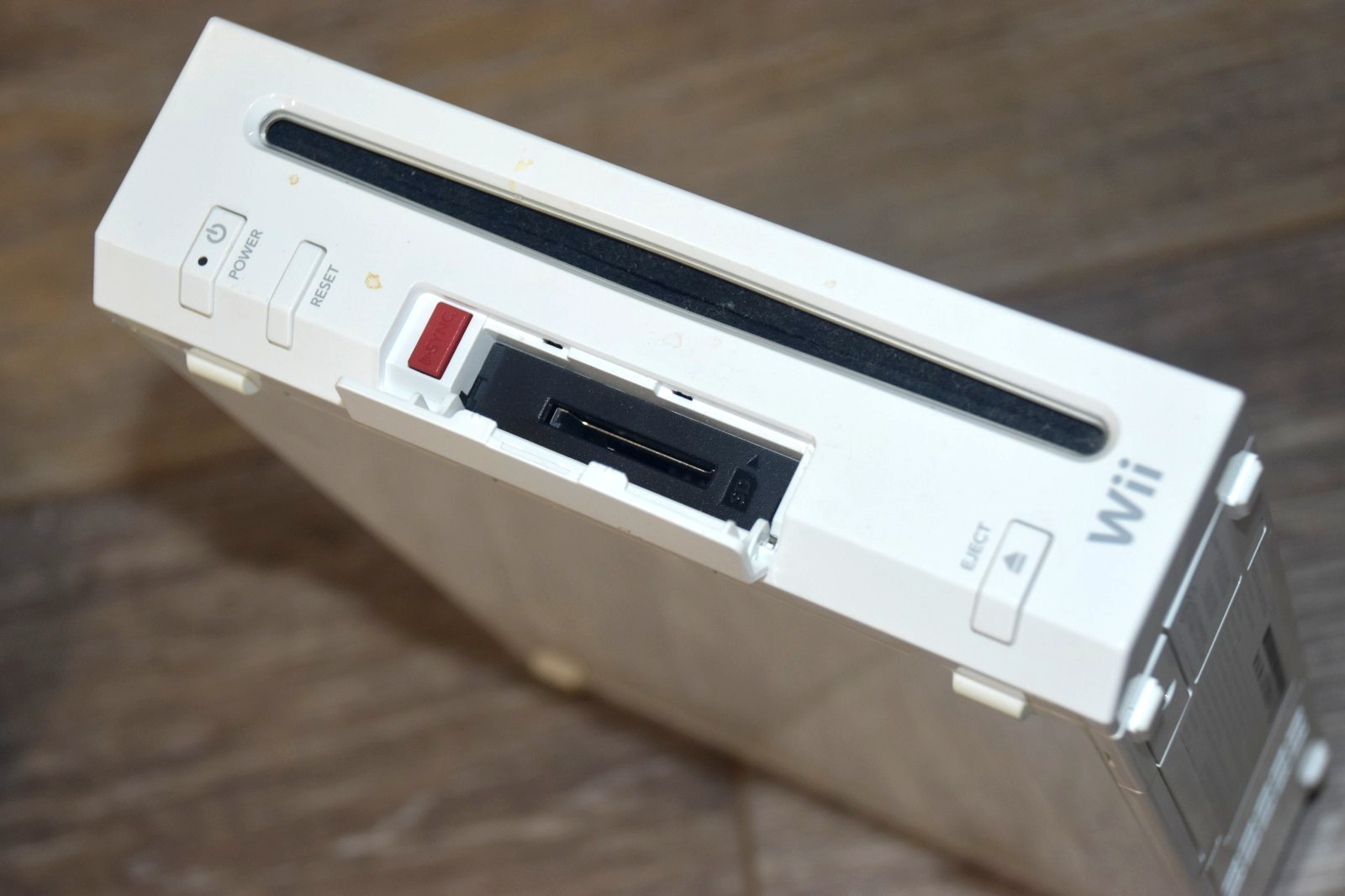 Nintendo Wii RVL-001 Console Bundle: Controller, Motion Wand, Power Supply, AV