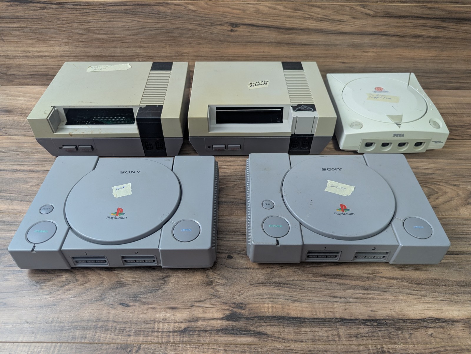 Console Lot For Parts or Repair – SEGA Dreamcast, Nintendo NES, PlayStation 1