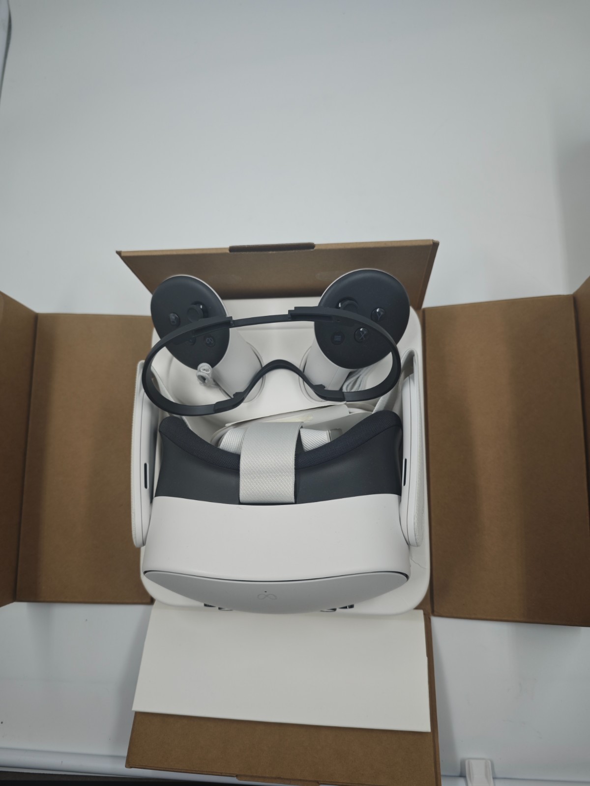 Meta Quest 3S 128GB VR Headset – Used