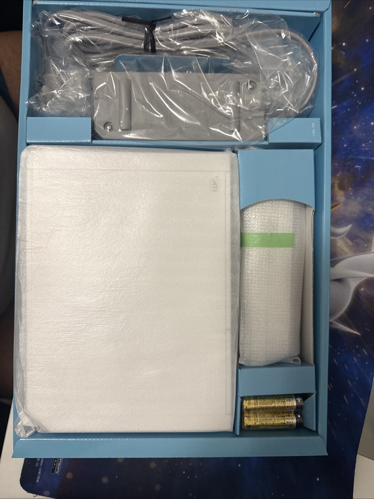 Nintendo Wii White Console with Wii Sports BRAND NEW Never Used