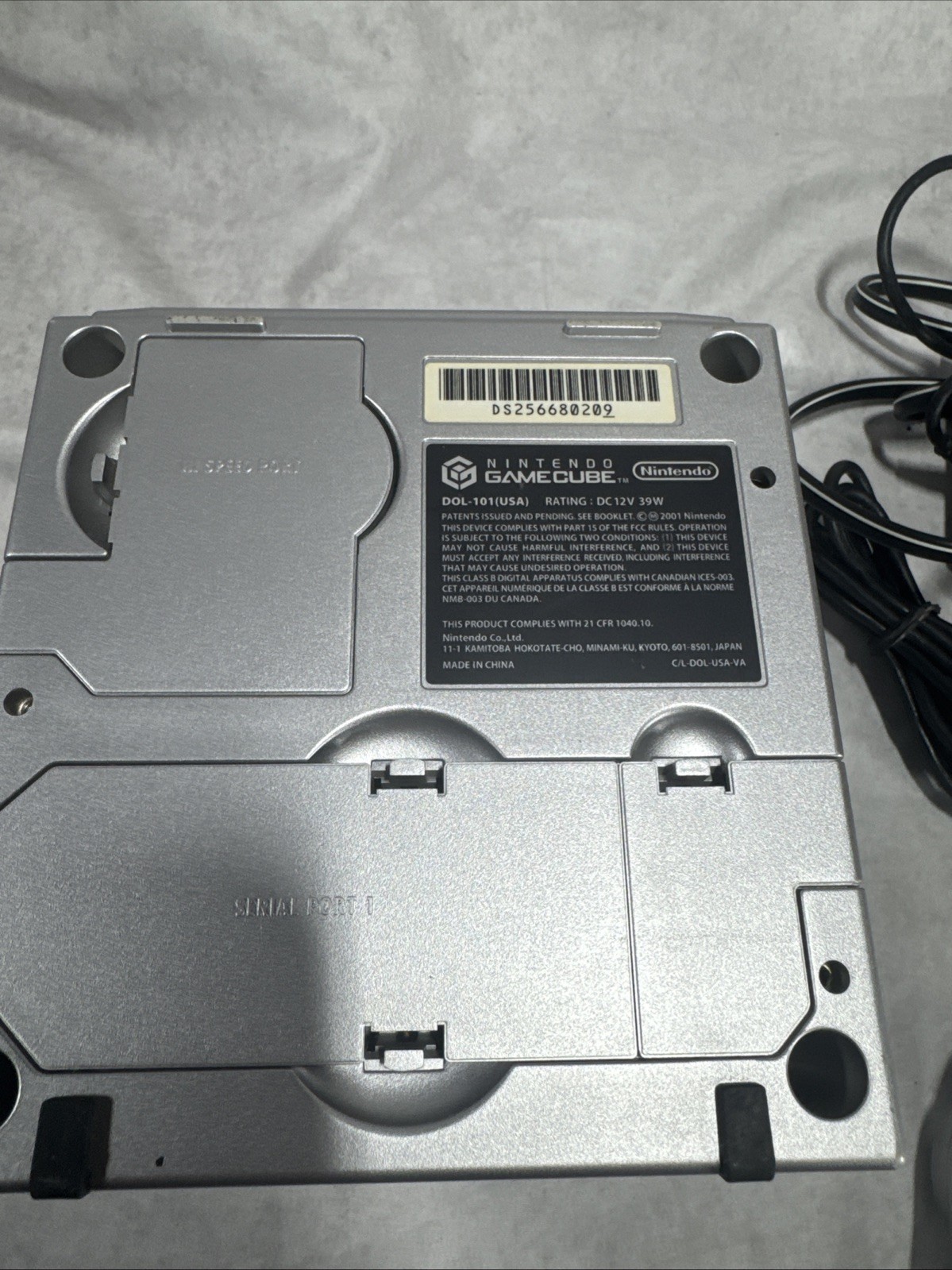 Nintendo GameCube Video Game Console DOL-101 Silver OEM Power and Controller