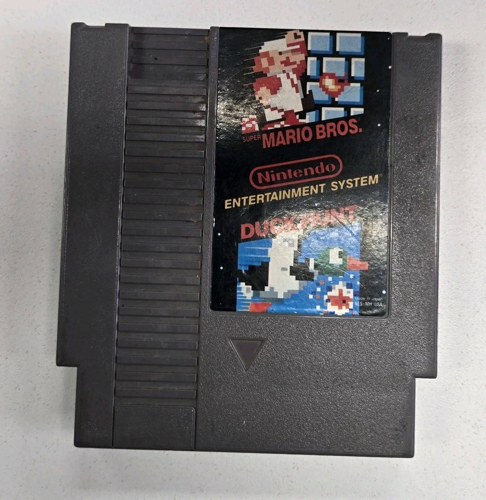 Nintendo NES Action Set Complete in Box CIB w/ Zapper Mario Duck Hunt TESTED!!!