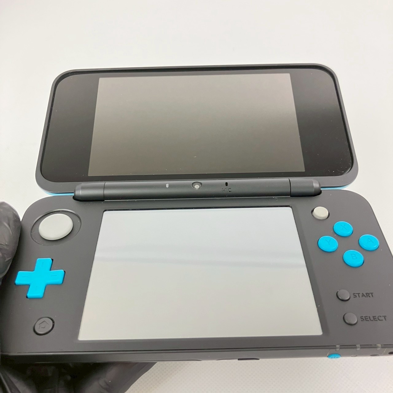 Nintendo new 2DS XL LL Turquoise x Black Console Boxed S Rank Japanese Only 18