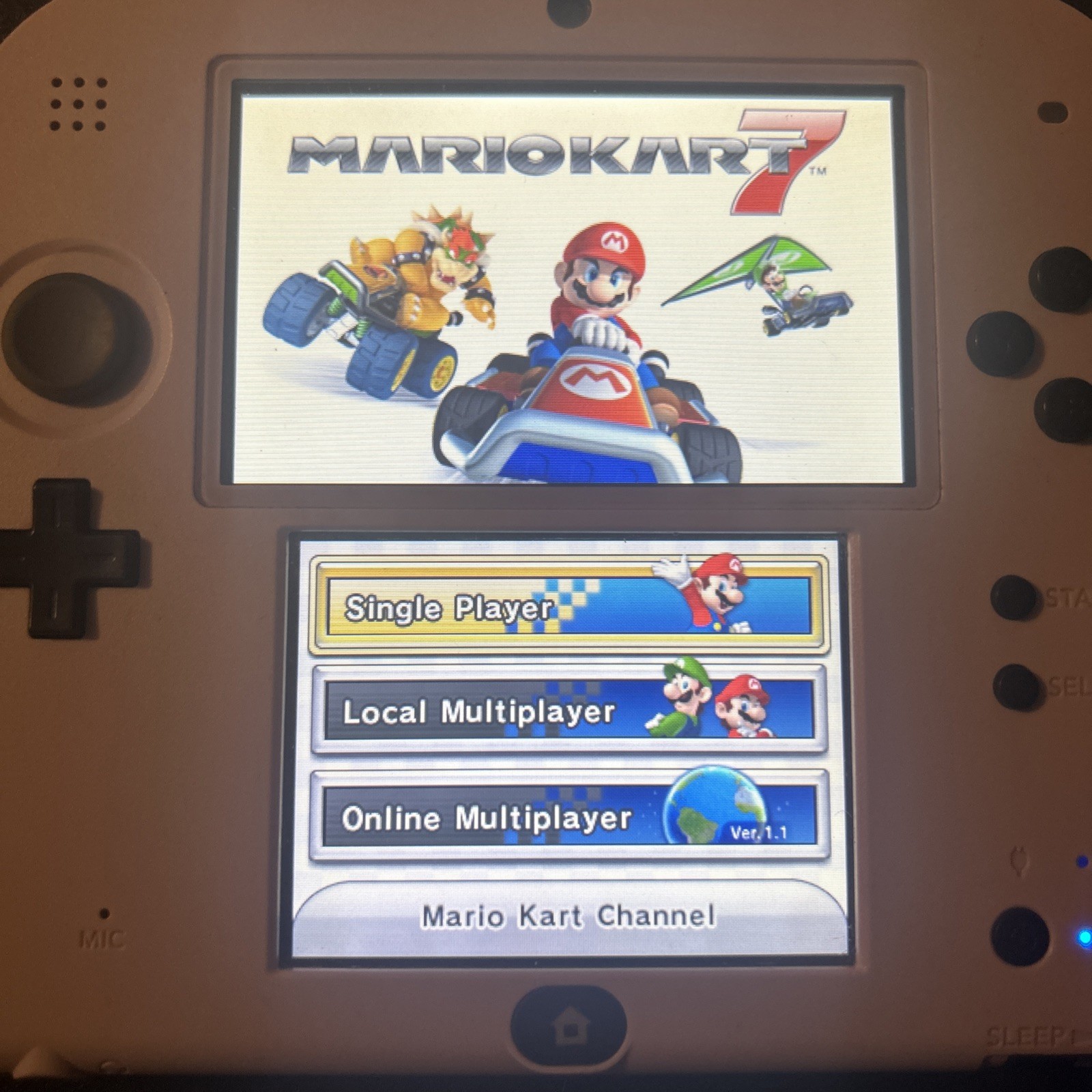 Nintendo 2DS Lavender Purple & Black NTSC U/C USA Games Mariokart & Mario Party