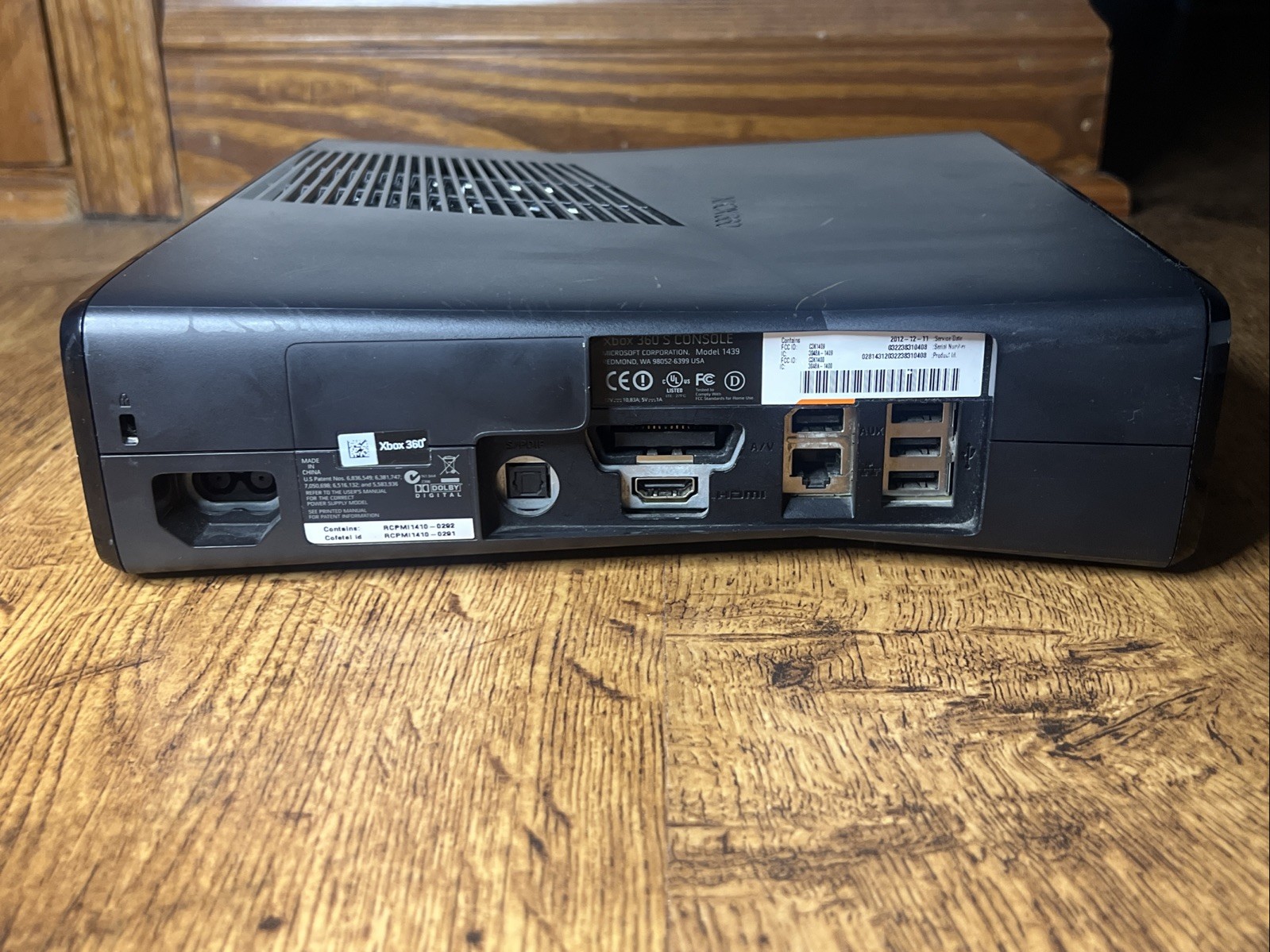Microsoft Xbox 360 S Console Model 1439 Only RROD Parts/Repair