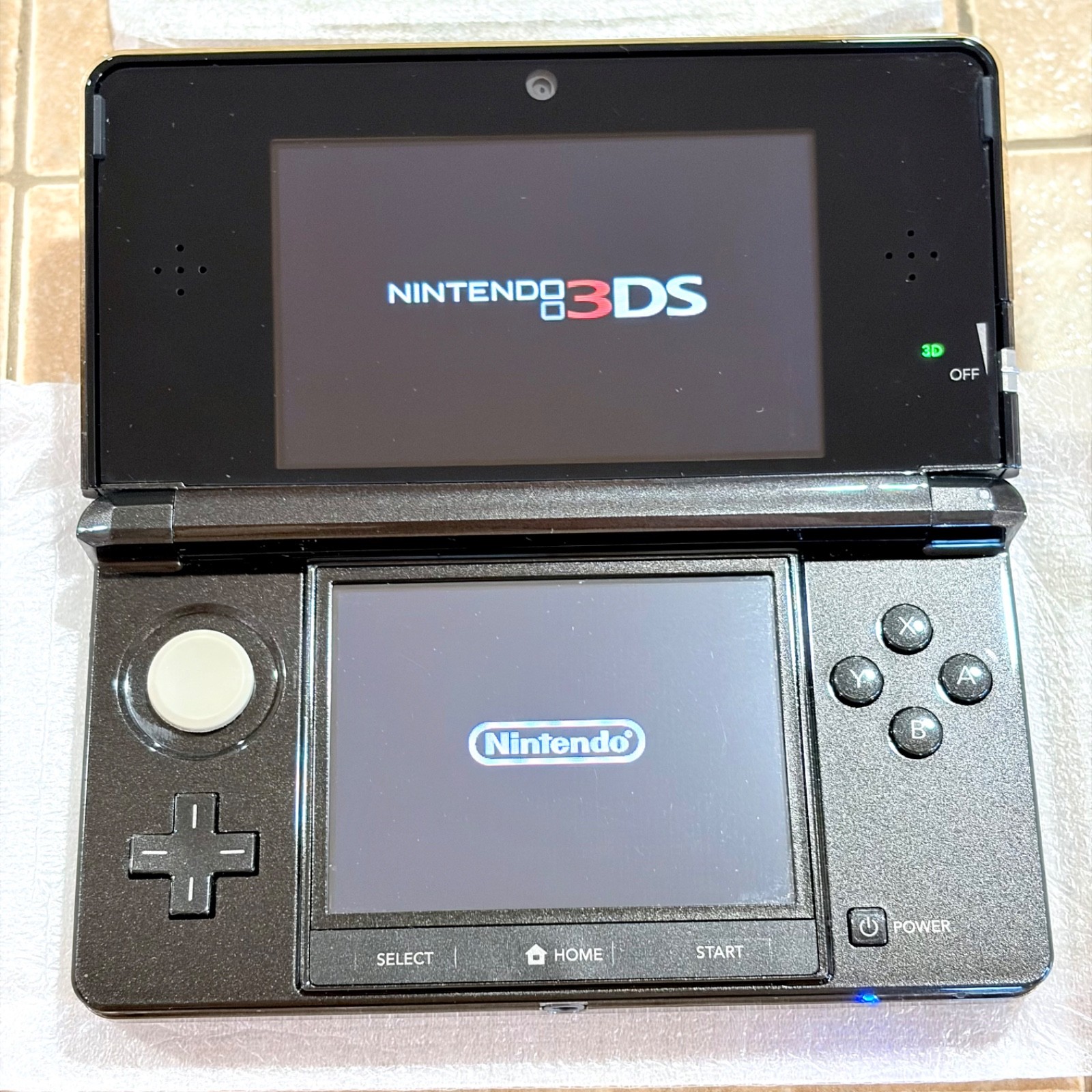 Nintendo 3DS Cosmo Black Launch Edition Console CIB Clean System Complete MINTY