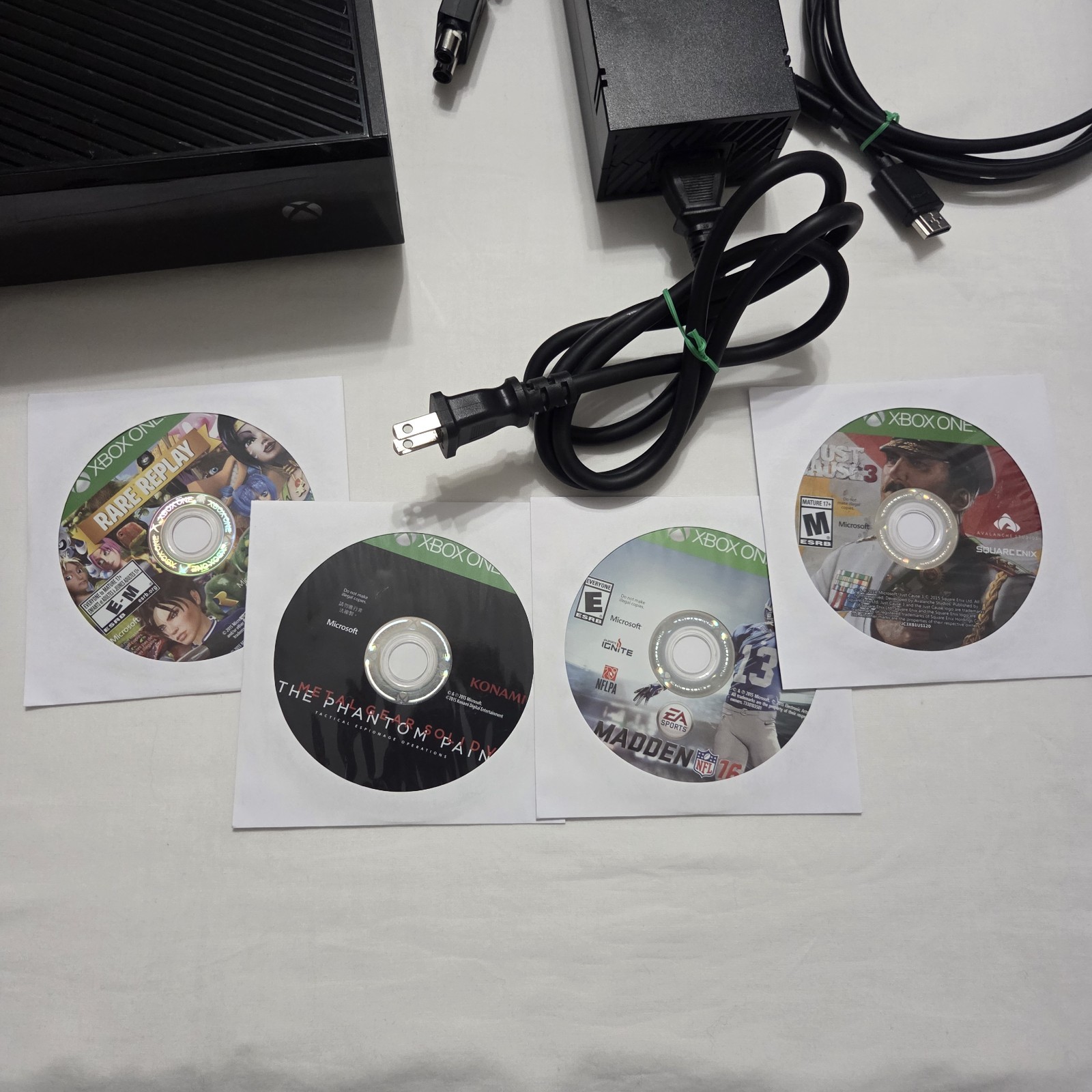 Xbox One Console Bundle w/ Controller, Cables, & 4 Games – Tested Working – READ