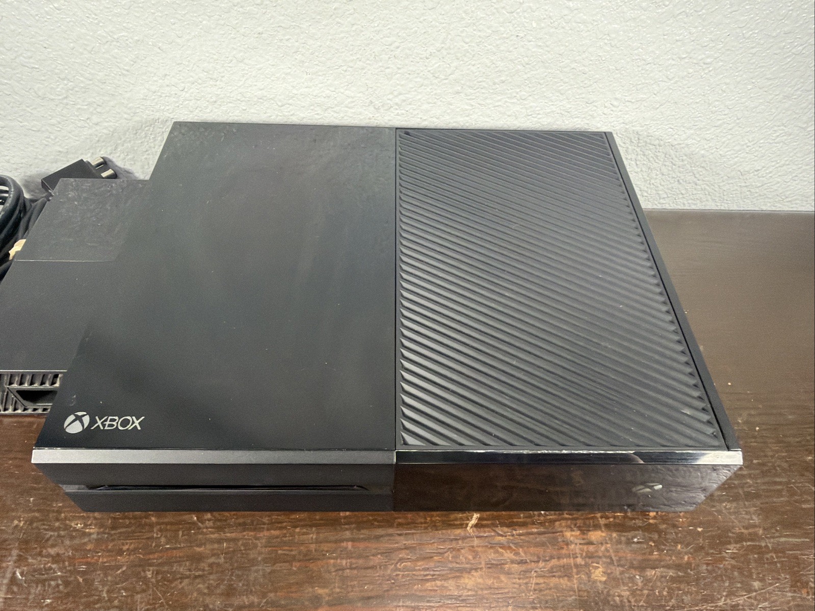 Microsoft Xbox One 1540 (Model 1540) 500GB Console Only + Power Supply (TESTED)