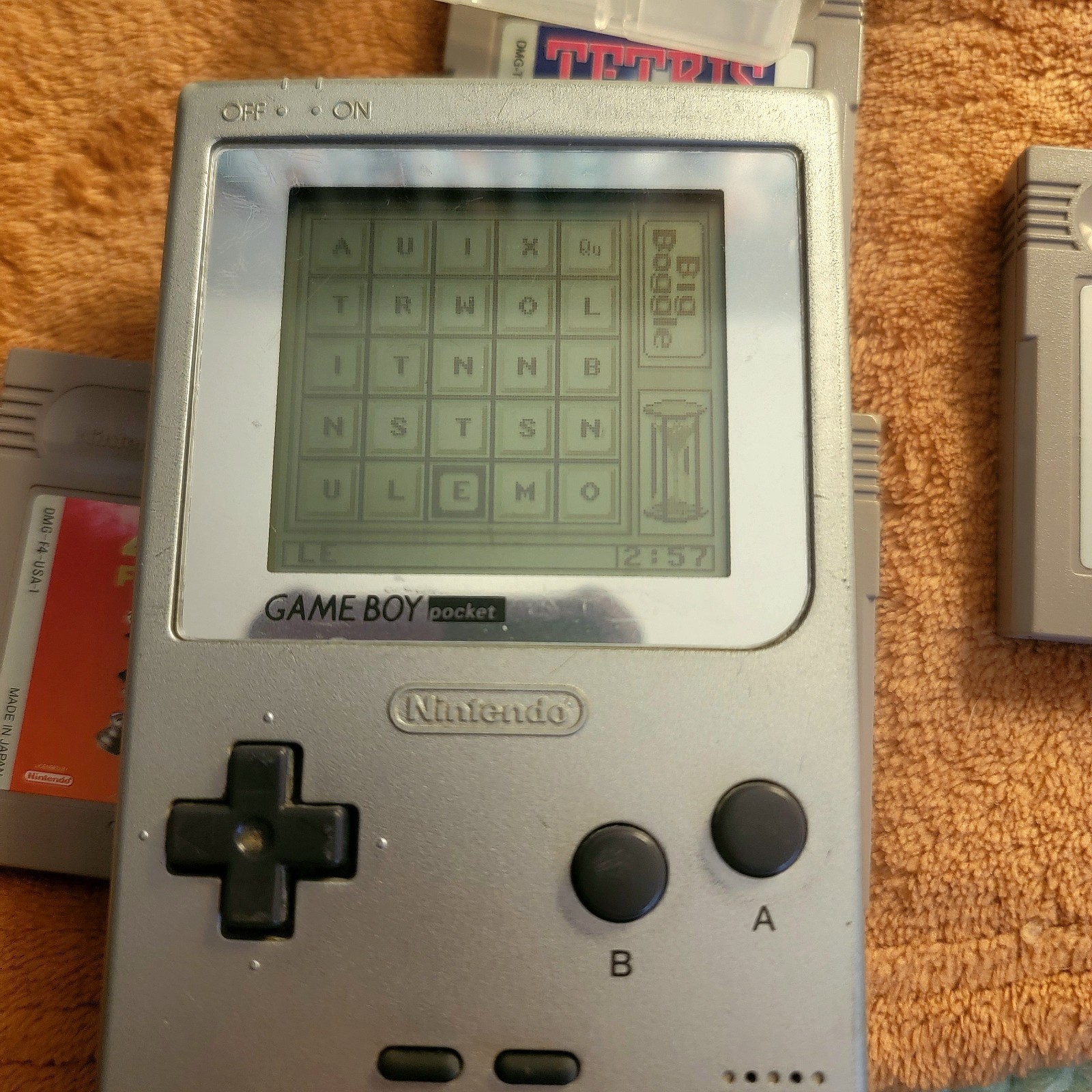 Nintendo Game Boy Handheld System and 5 games, Includes Galaxia and Tetris