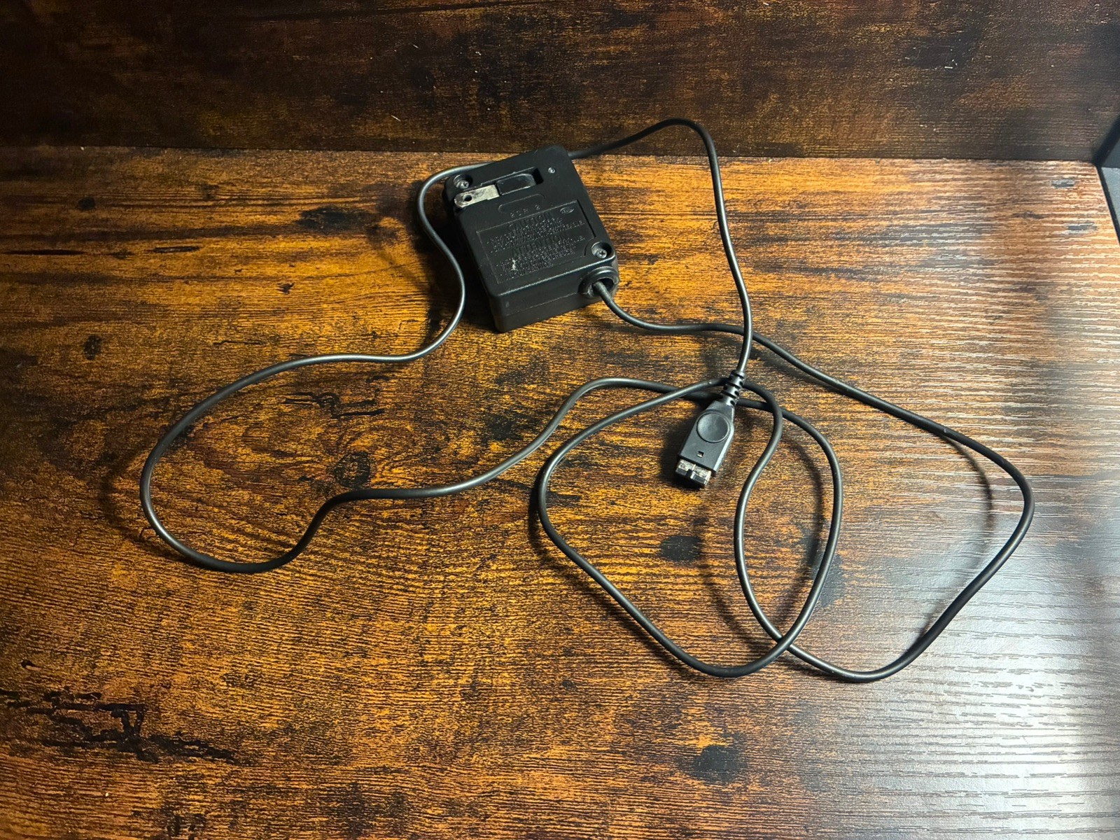 Nintendo Game Boy Advance SP Silver Console (AGS-001) OEM Charger & Case Bundle
