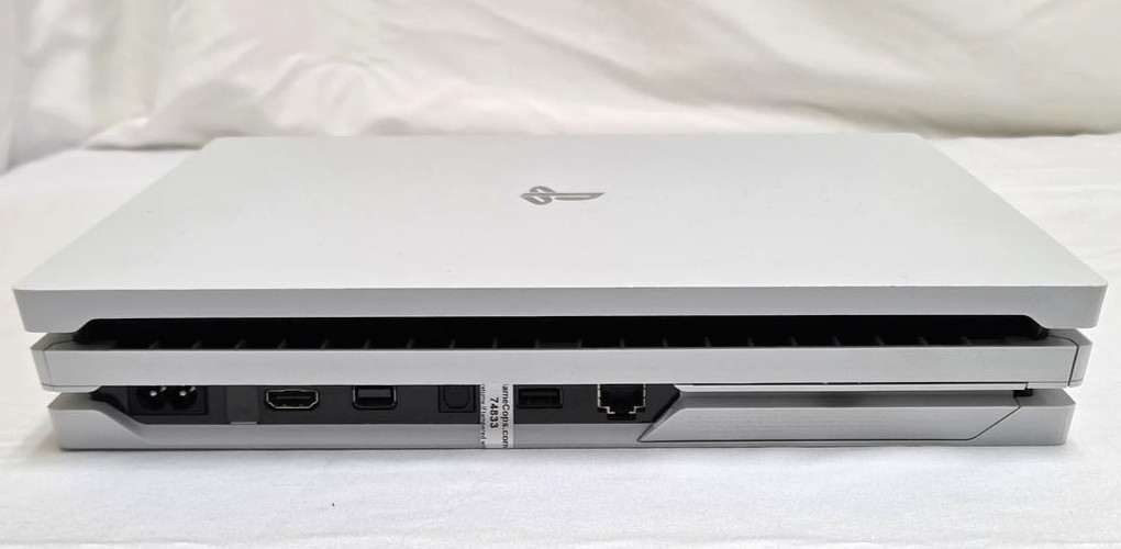 Sony PlayStation 4 Pro 1TB HHD WHITE 4K Console PS4 System Bundle + Controller