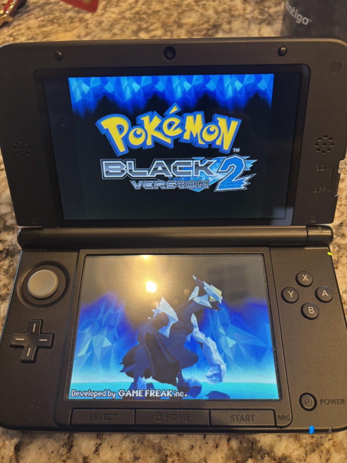 Nintendo 3DS XL Blue/Black Handheld Console 4GB Wi-Fi NTSC-U/C SPR-001 Bundle
