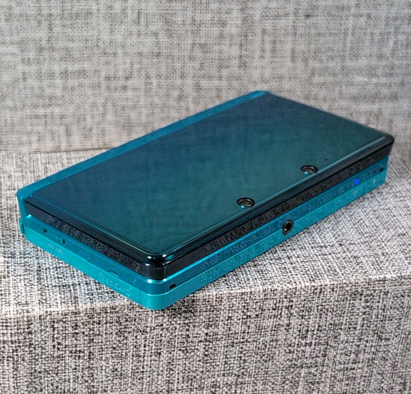 Nintendo 3DS Handheld System – Aqua Blue – Tested Working SD Card Stylus Charger