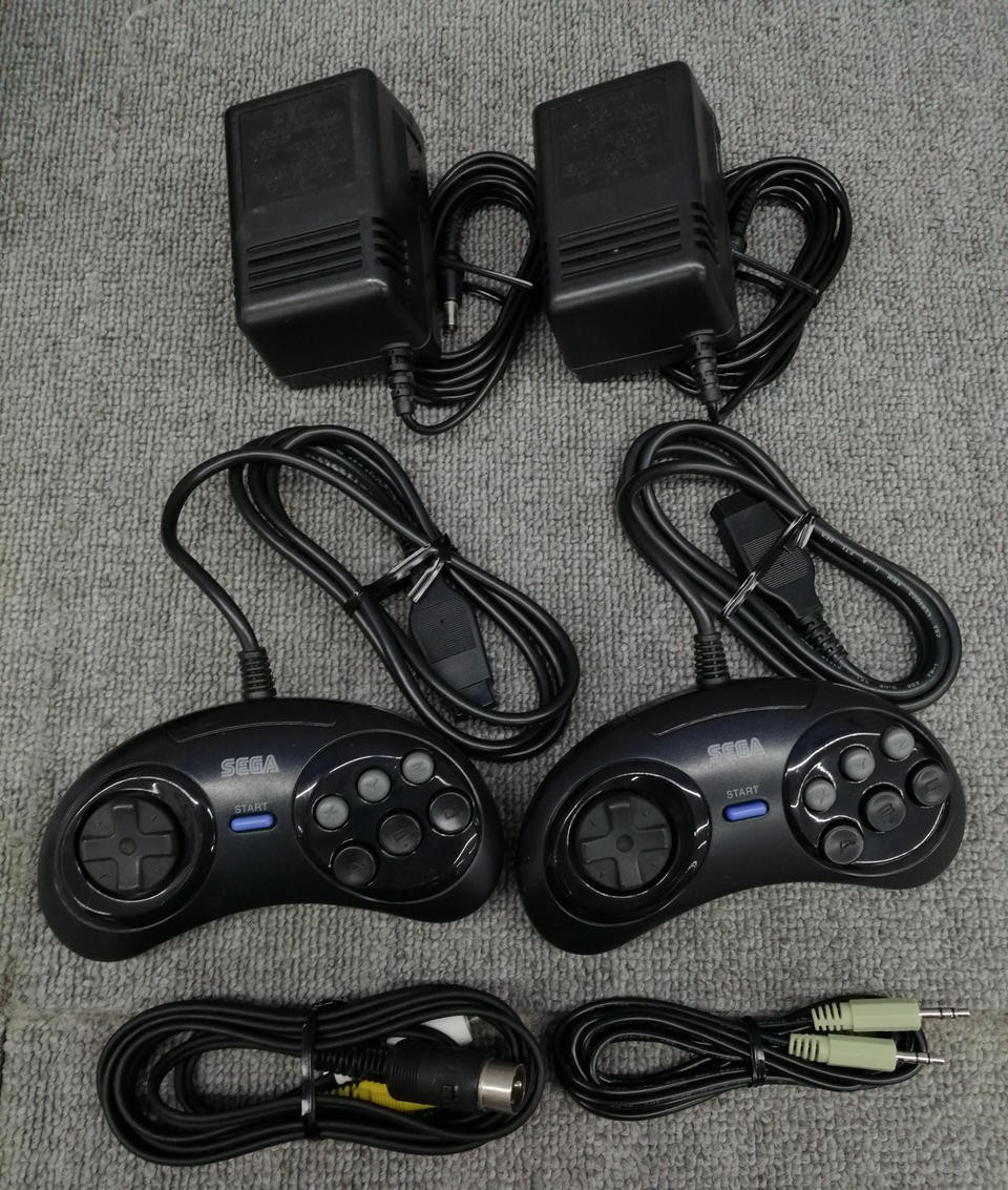SEGA Mega Drive Genesis Mega CD Console Set HAA-2510 HAA-2910 Japan