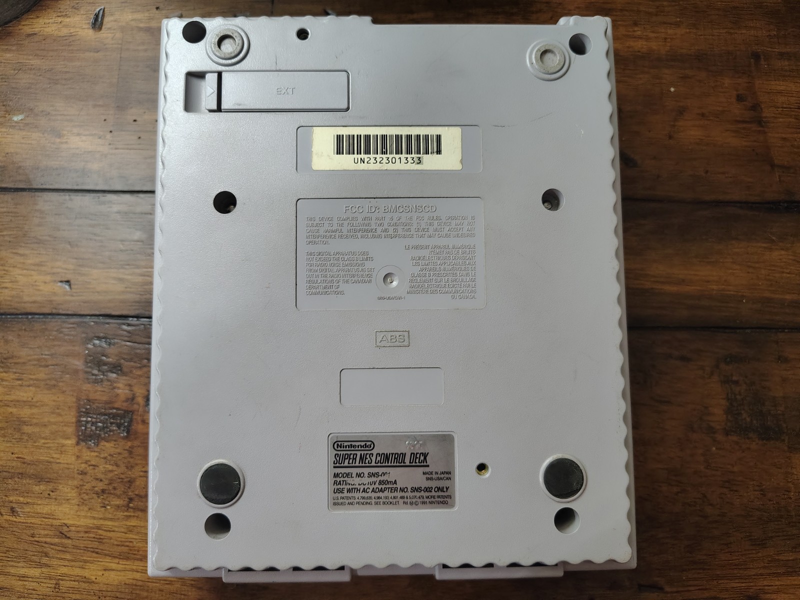 Nintendo SNES Console With Super Mario World