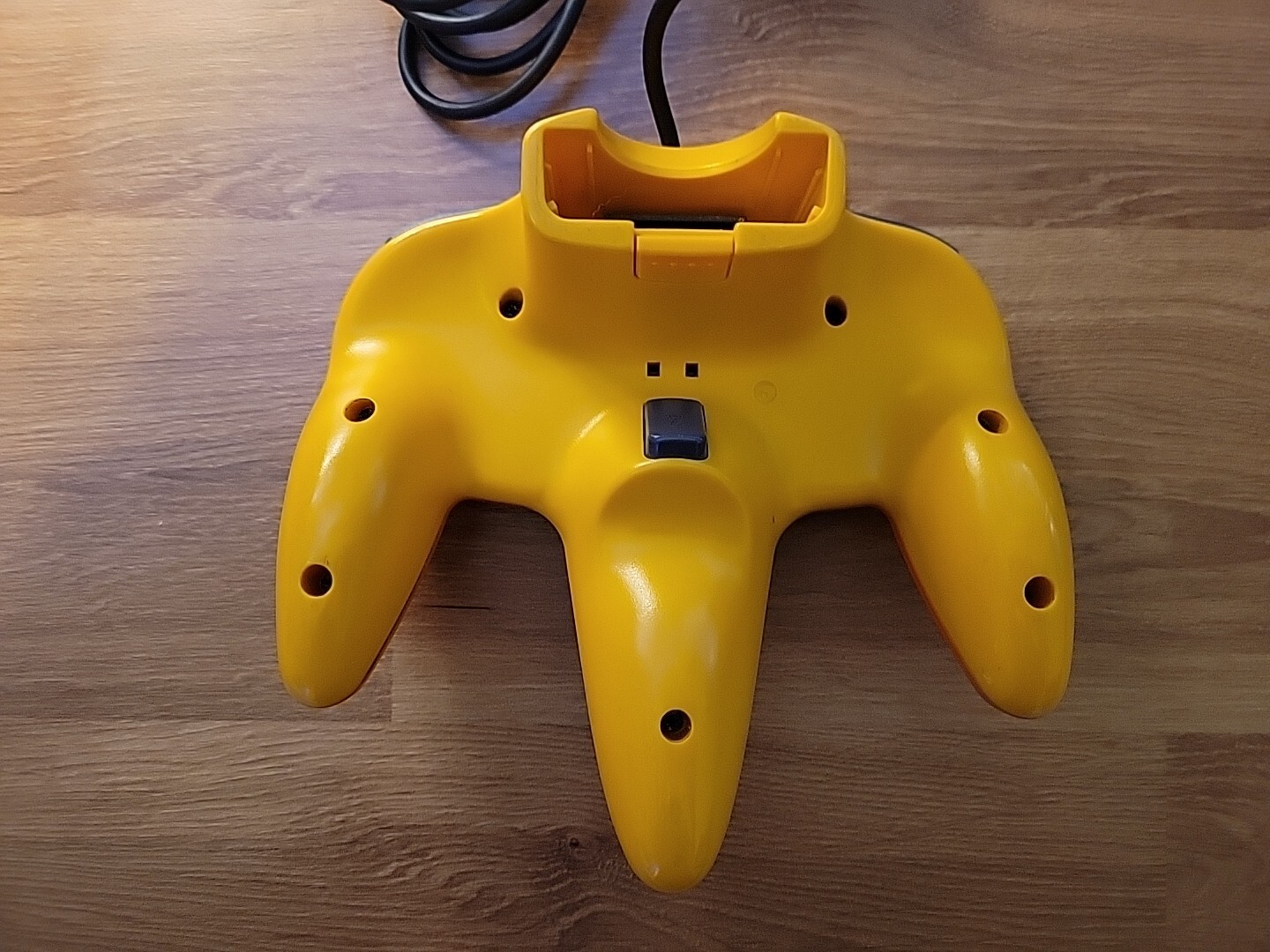 Nintendo 64 Pokemon Pikachu OEM Pokémon Console *REGION FREE*