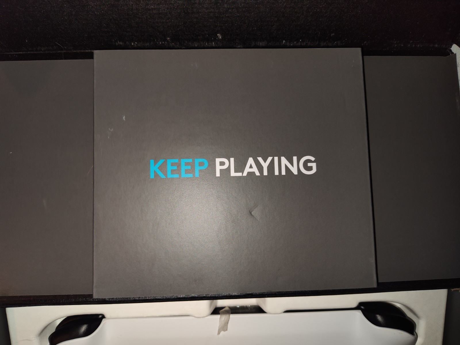 Logitech G Cloud Handheld Console White