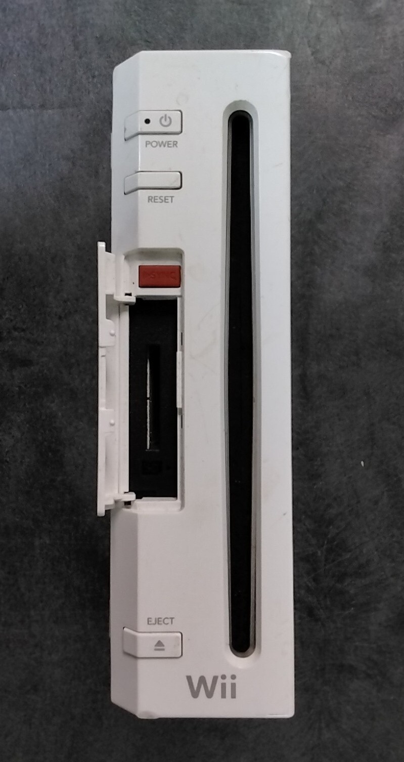 Nintendo Wii Console – White (For Parts / Not Working)