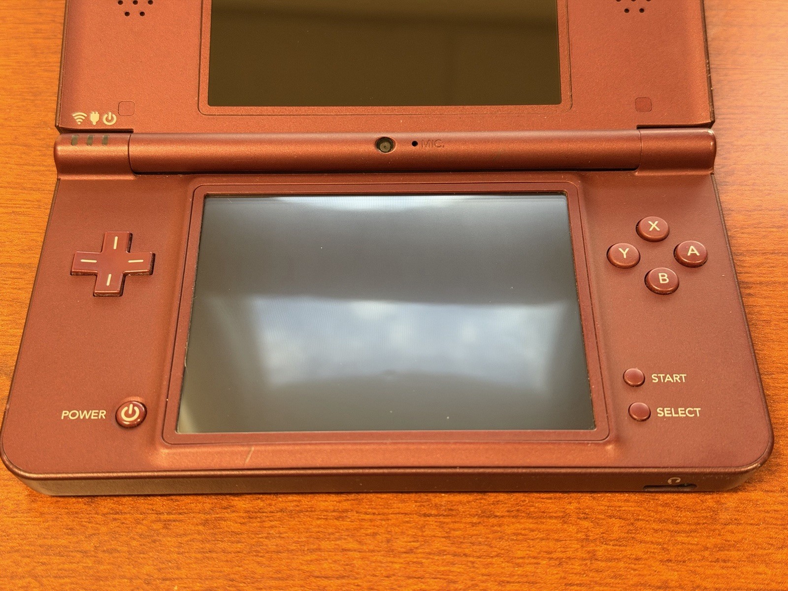Nintendo DSi XL Burgundy – Charger Included *READ*