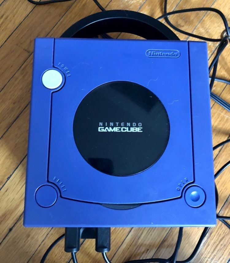 Nintendo GameCube Console, Controllers, and 16MB Memory Card – Purple