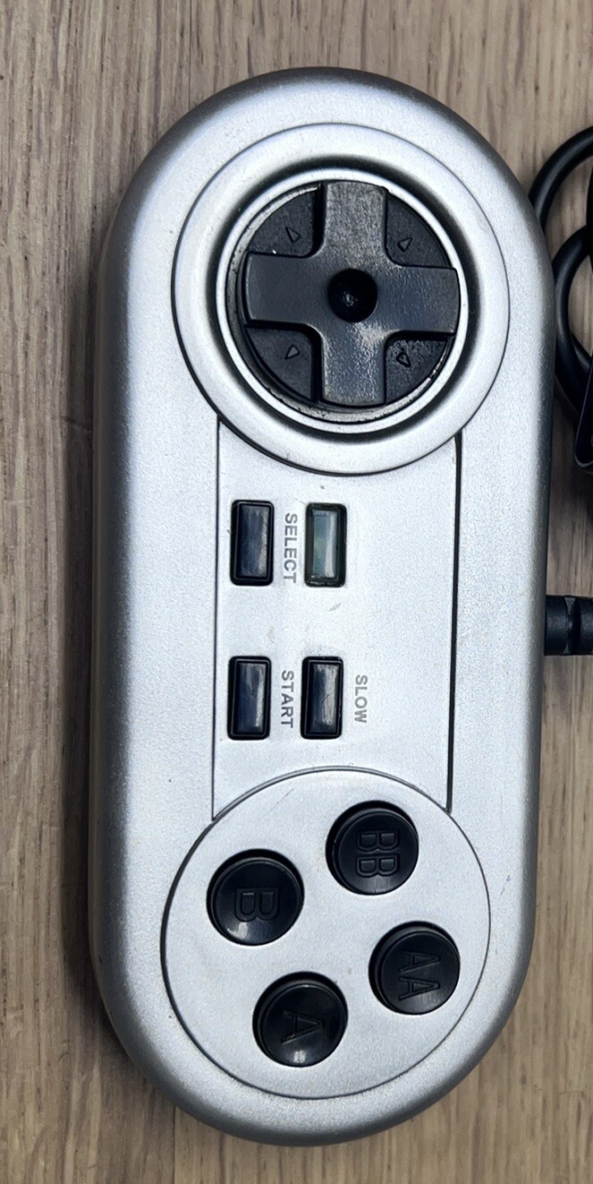 Yobo Gameware FC Game Console OT-8008 2005 Gray Silver Controller Working