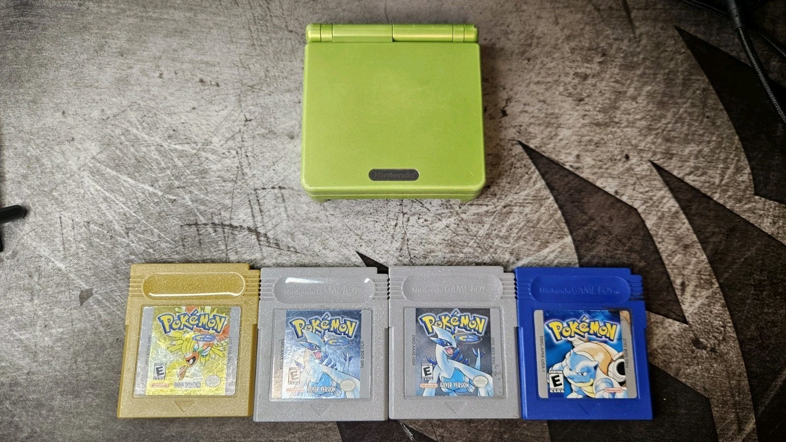 Nintendo Game Boy Pokemon Blue Gold Silver(2) Games & Lime Green AGS-001 System