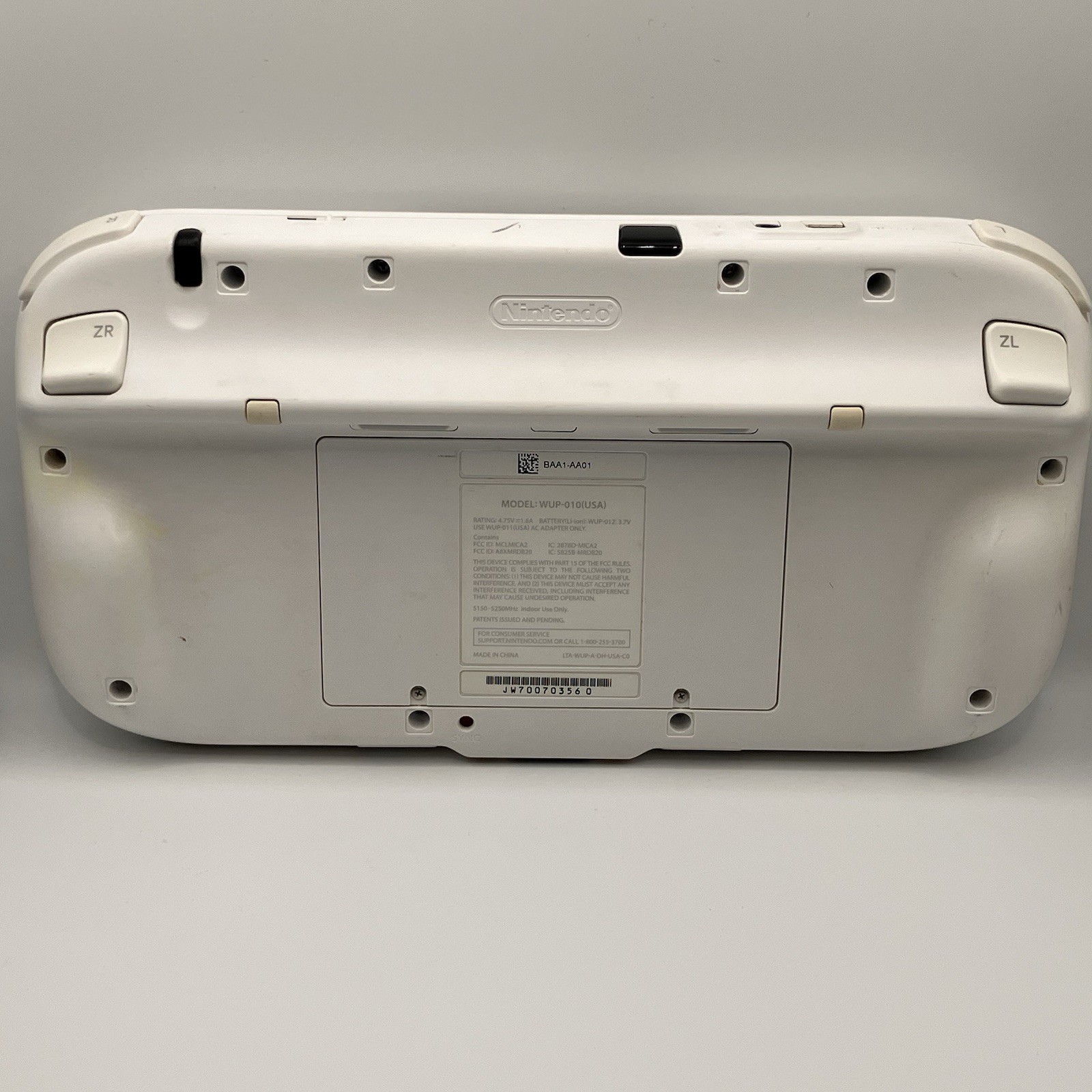 Wii U (PARENTAL CODE ON/UNKNOWN) GAMEPAD-POWER CORDS INCLUDED! No GAMES!